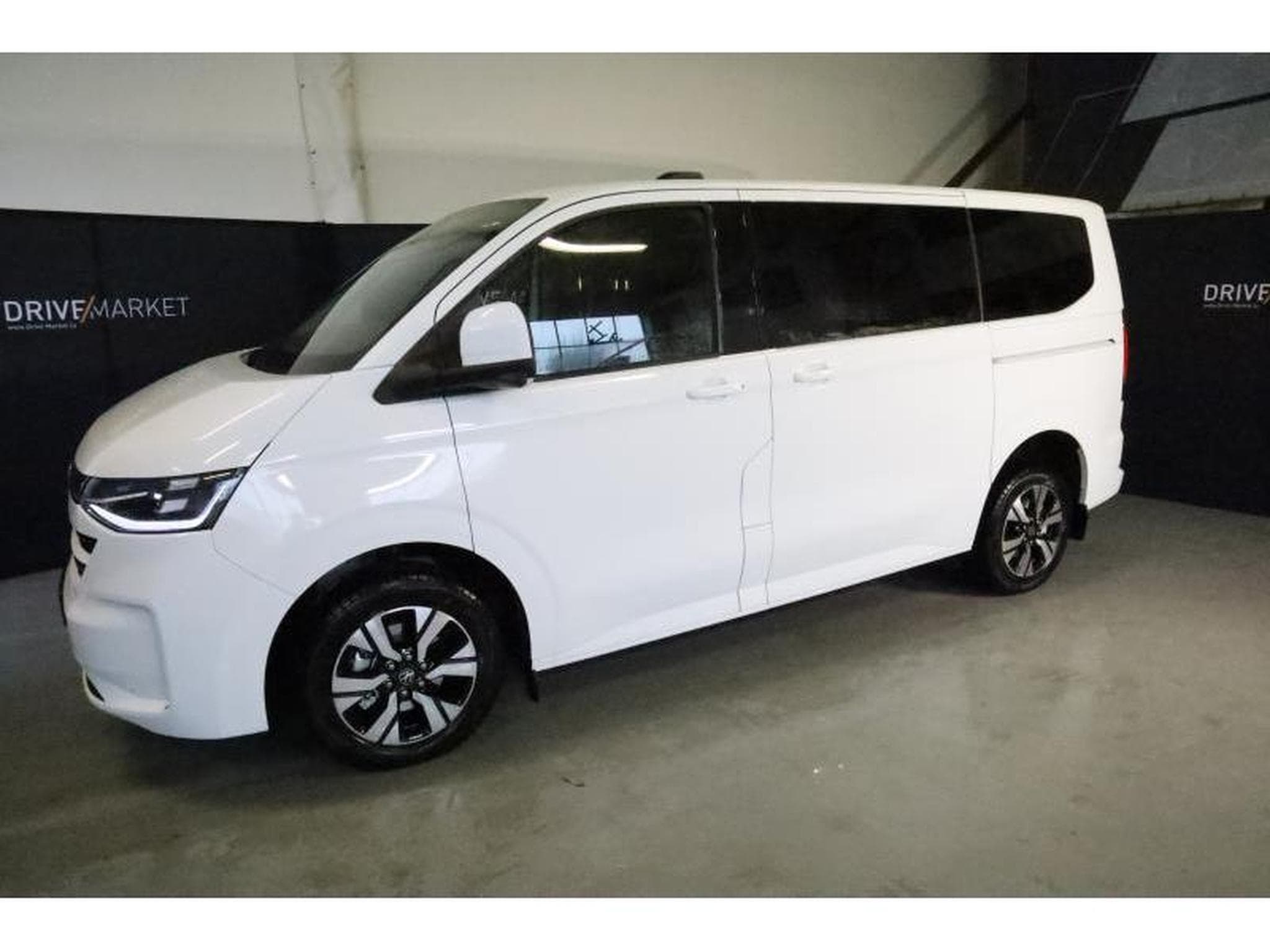 VW T7 STYLE COURT A8 (2025) - Photo 21