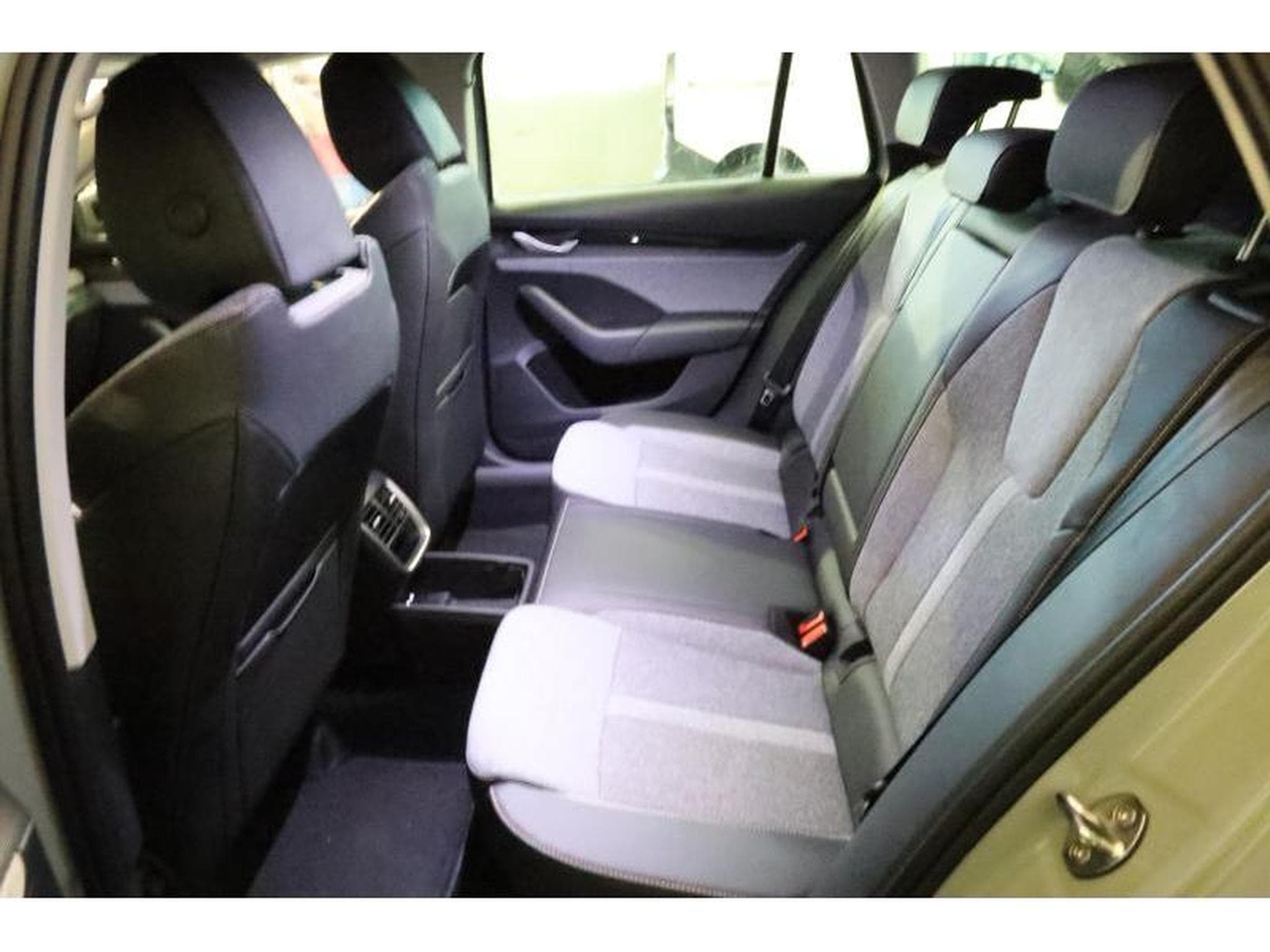 Skoda Octavia Selection (2025) - Photo 11