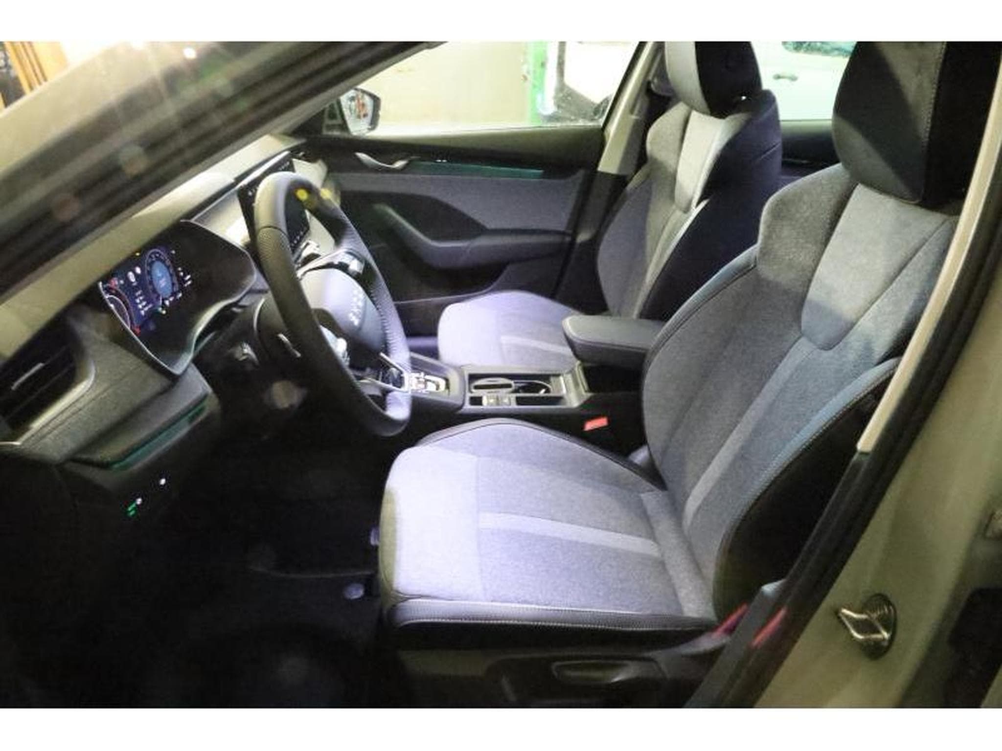 Skoda Octavia Selection (2025) - Photo 12