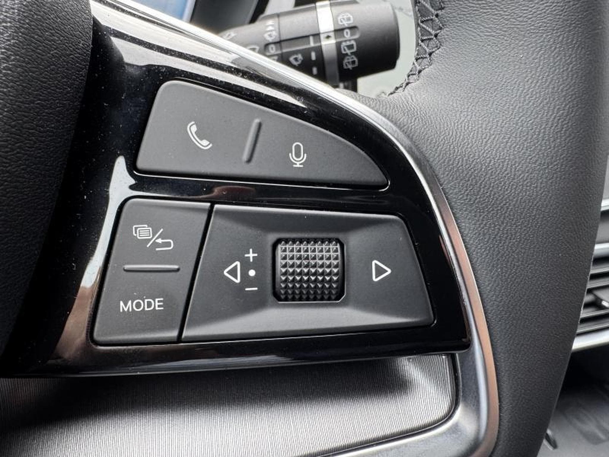 BYD SEAL BOOST (2025) - Photo 13