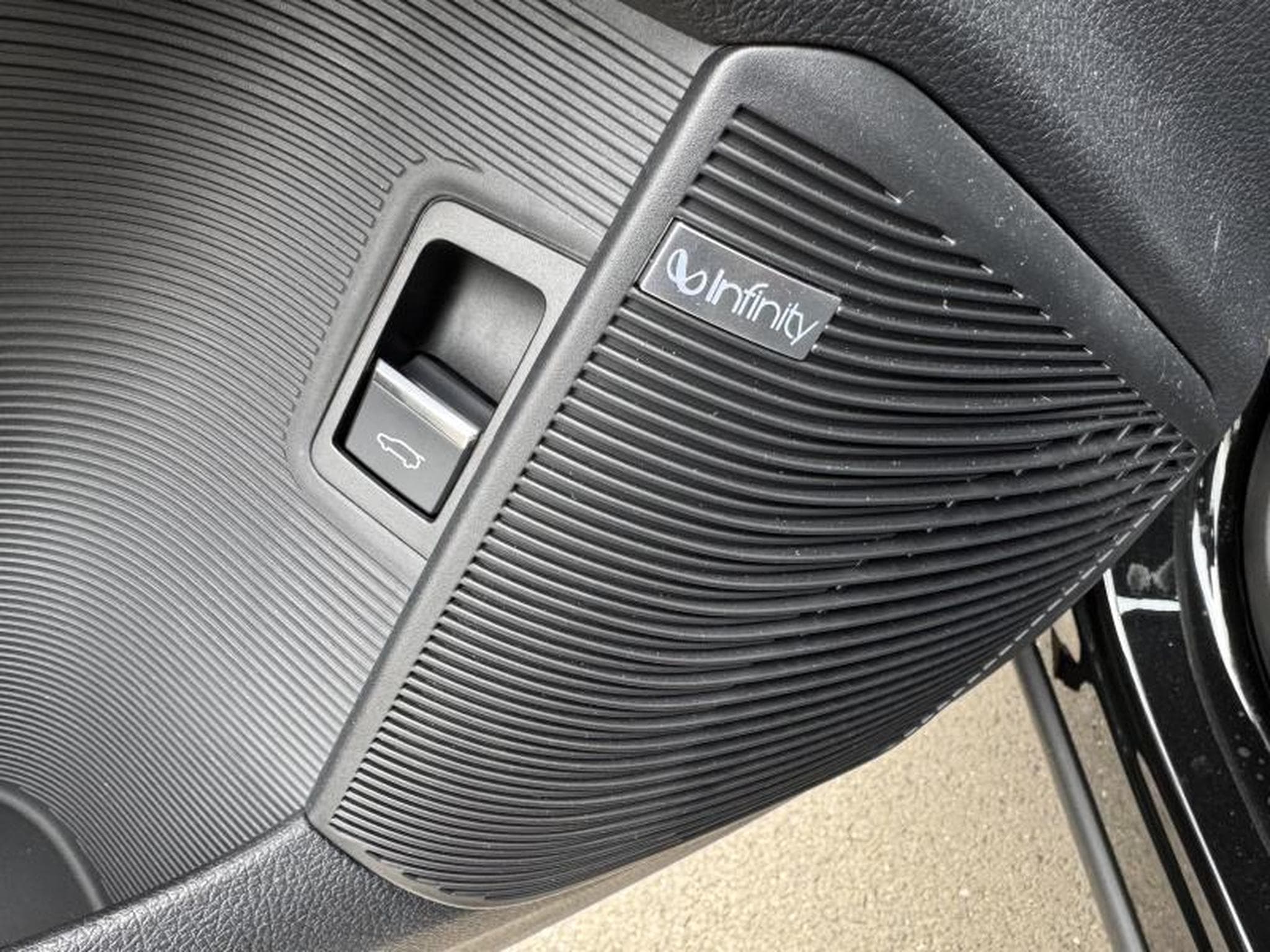 BYD SEAL BOOST (2025) - Photo 23