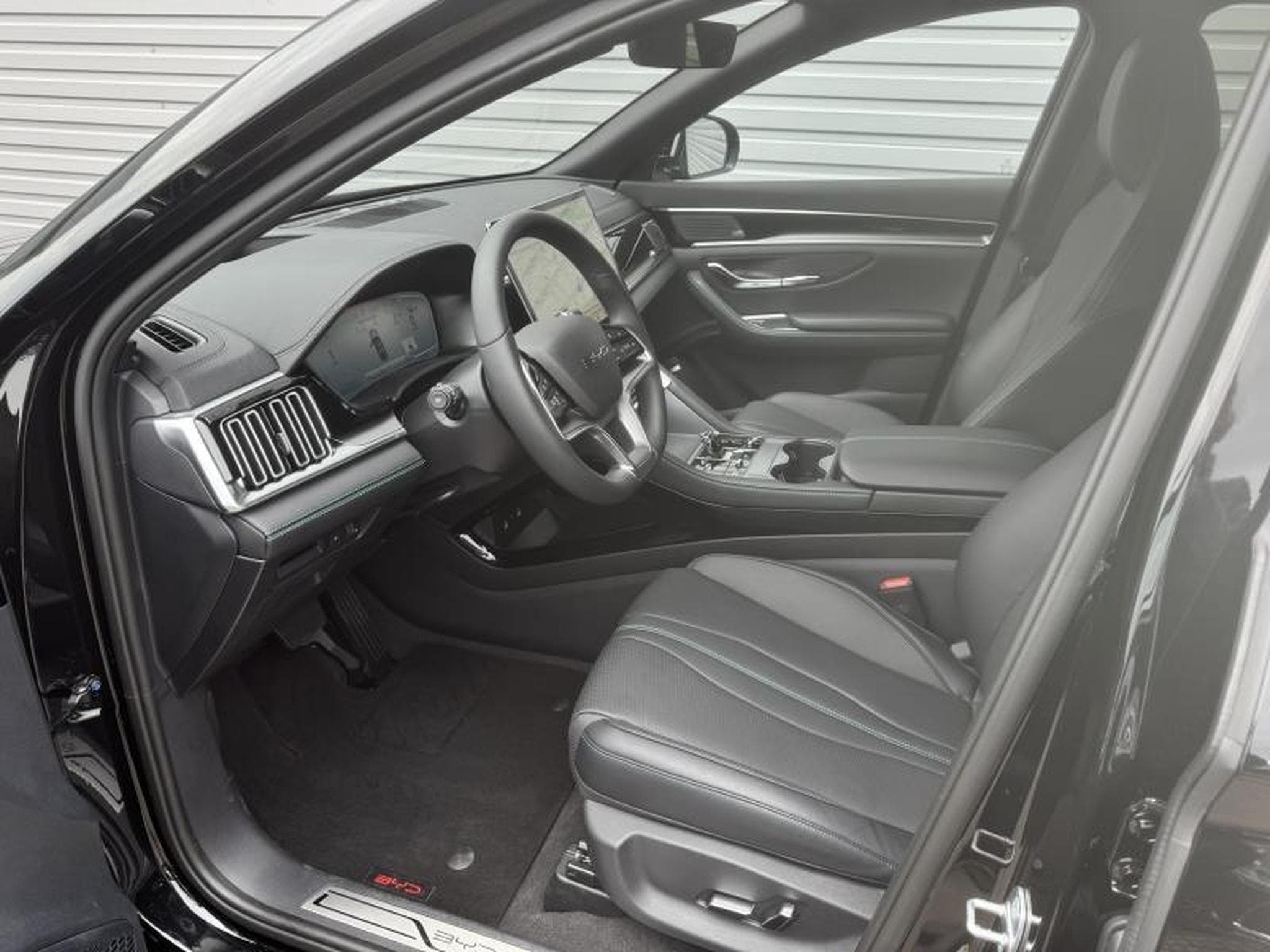 BYD SEAL BOOST (2025) - Photo 6