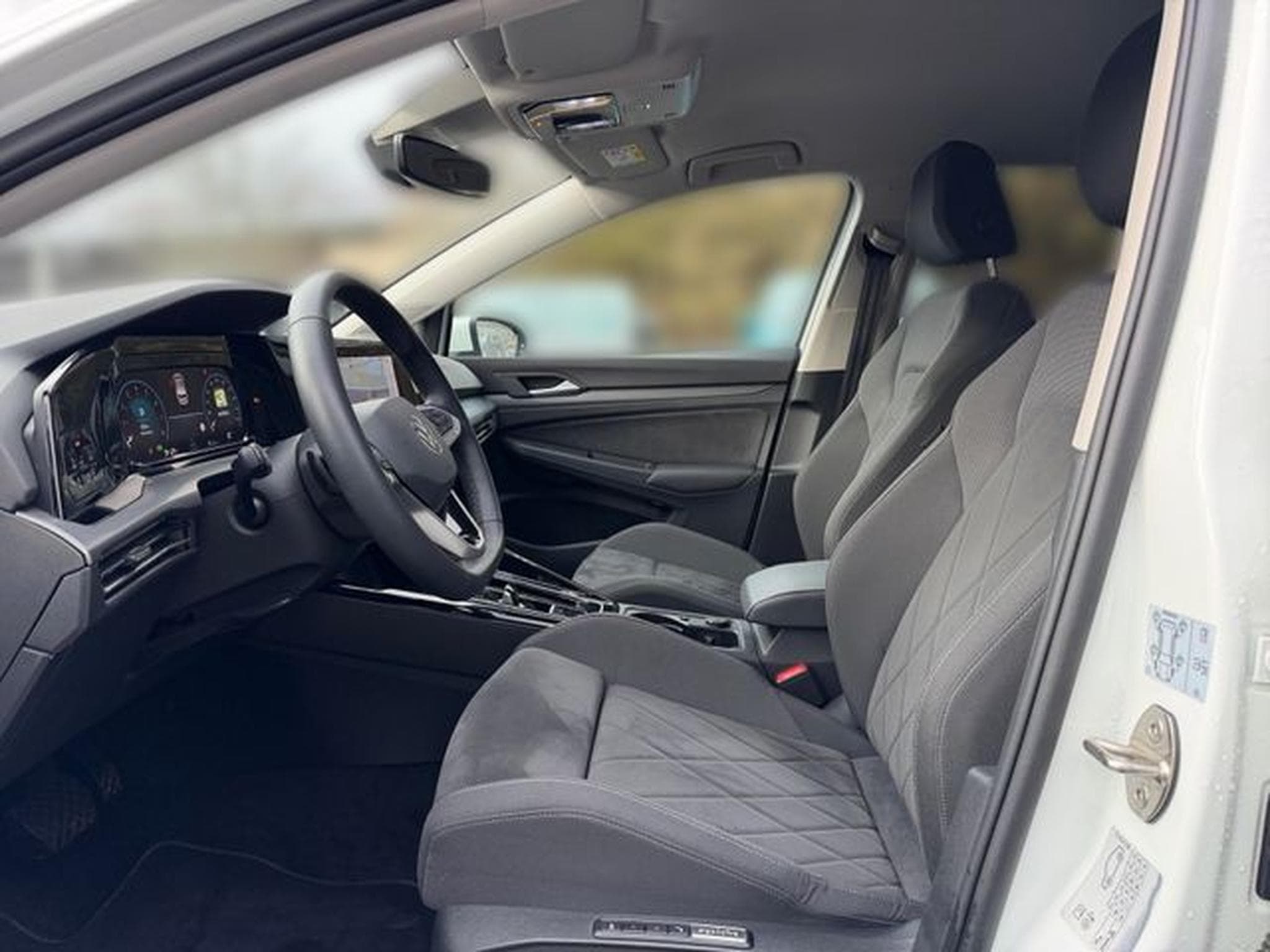 VW Golf Golf VIII Lim. Style eTSI (2023) - Foto 8