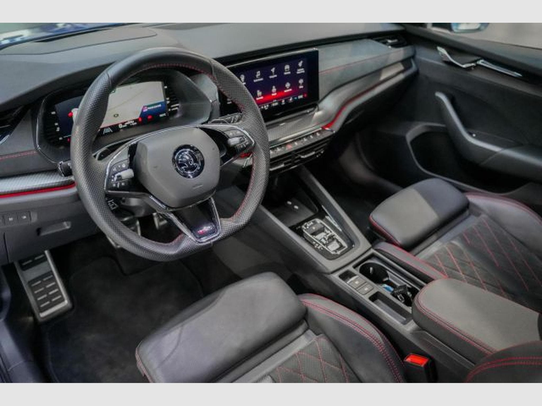 Skoda Octavia Octavia RS 2.0 TDI DSG 4x4 NAVI LED Head-up SHZG (2022) - Photo 11