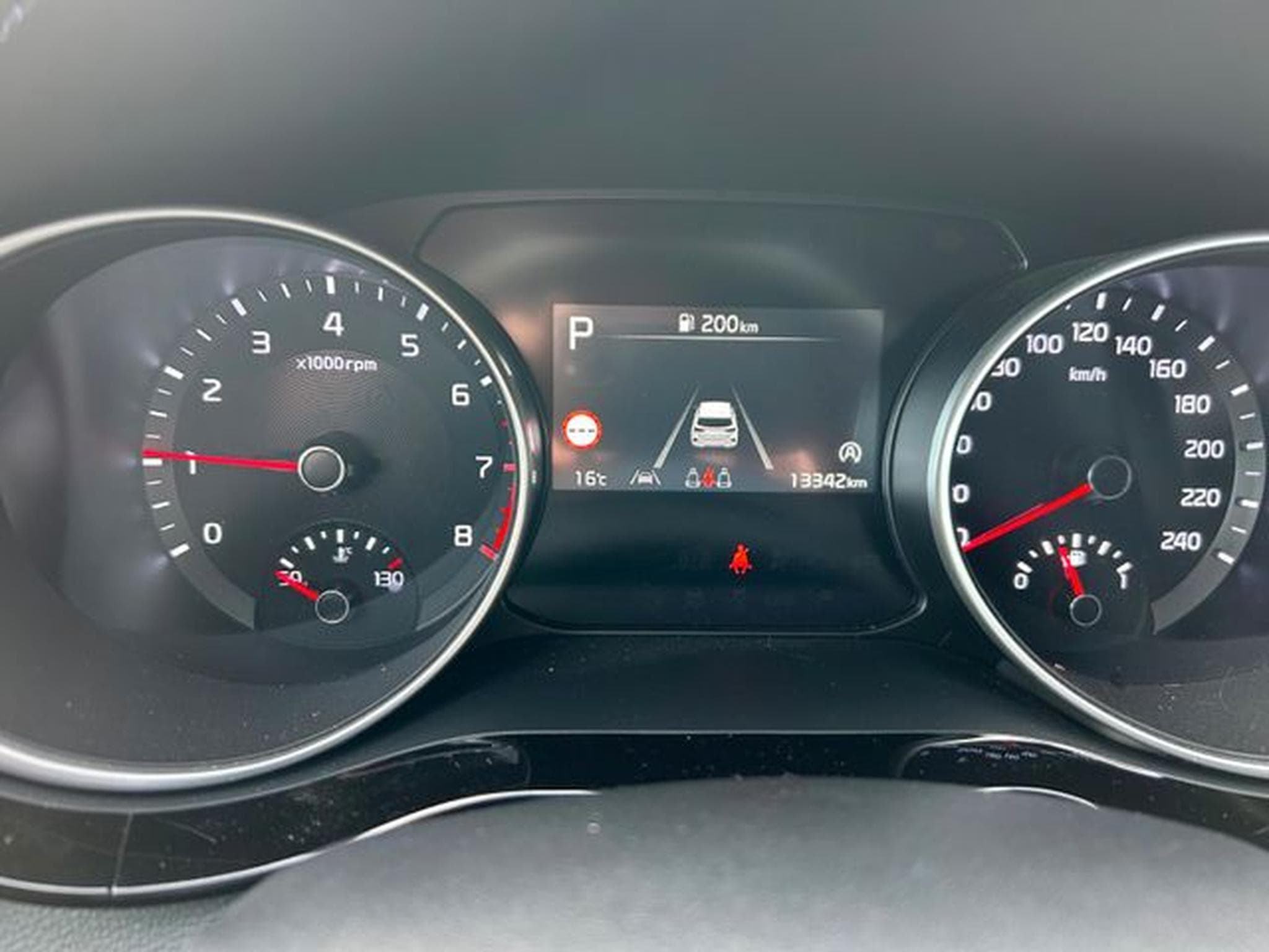 Kia Ceed Ceed Spirit 1,5T-GDI DCT Spirit Navi LED JBL ACC (2024) - Photo 14