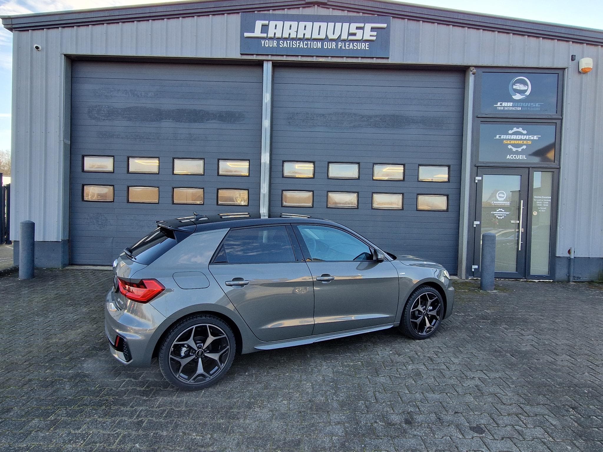 Audi A1 Sportback S-Line 30 TFSI S-Tronic (2025) - Photo 5