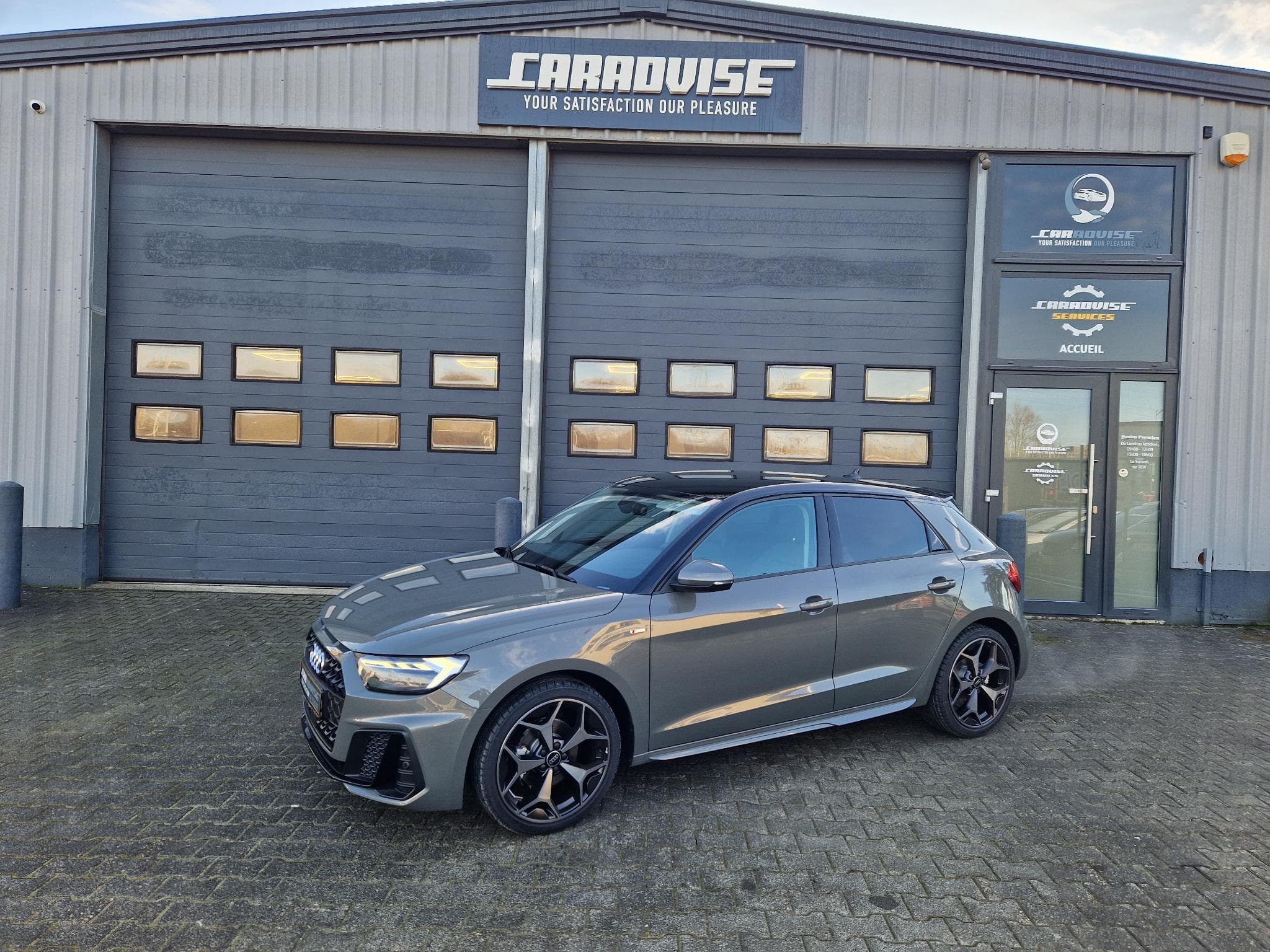 Audi A1 Sportback S-Line 30 TFSI S-Tronic (2025) - Photo 1