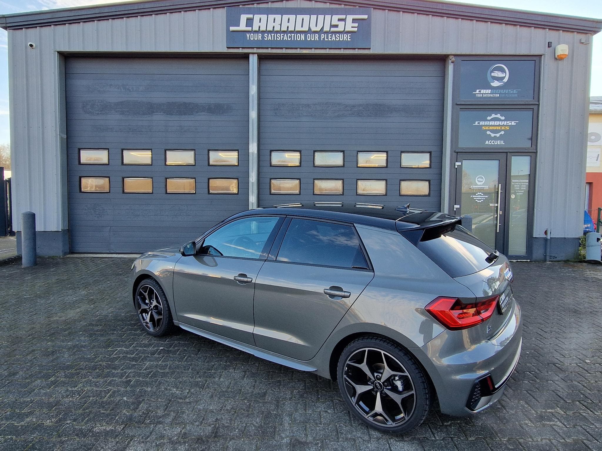 Audi A1 Sportback S-Line 30 TFSI S-Tronic (2025) - Photo 6