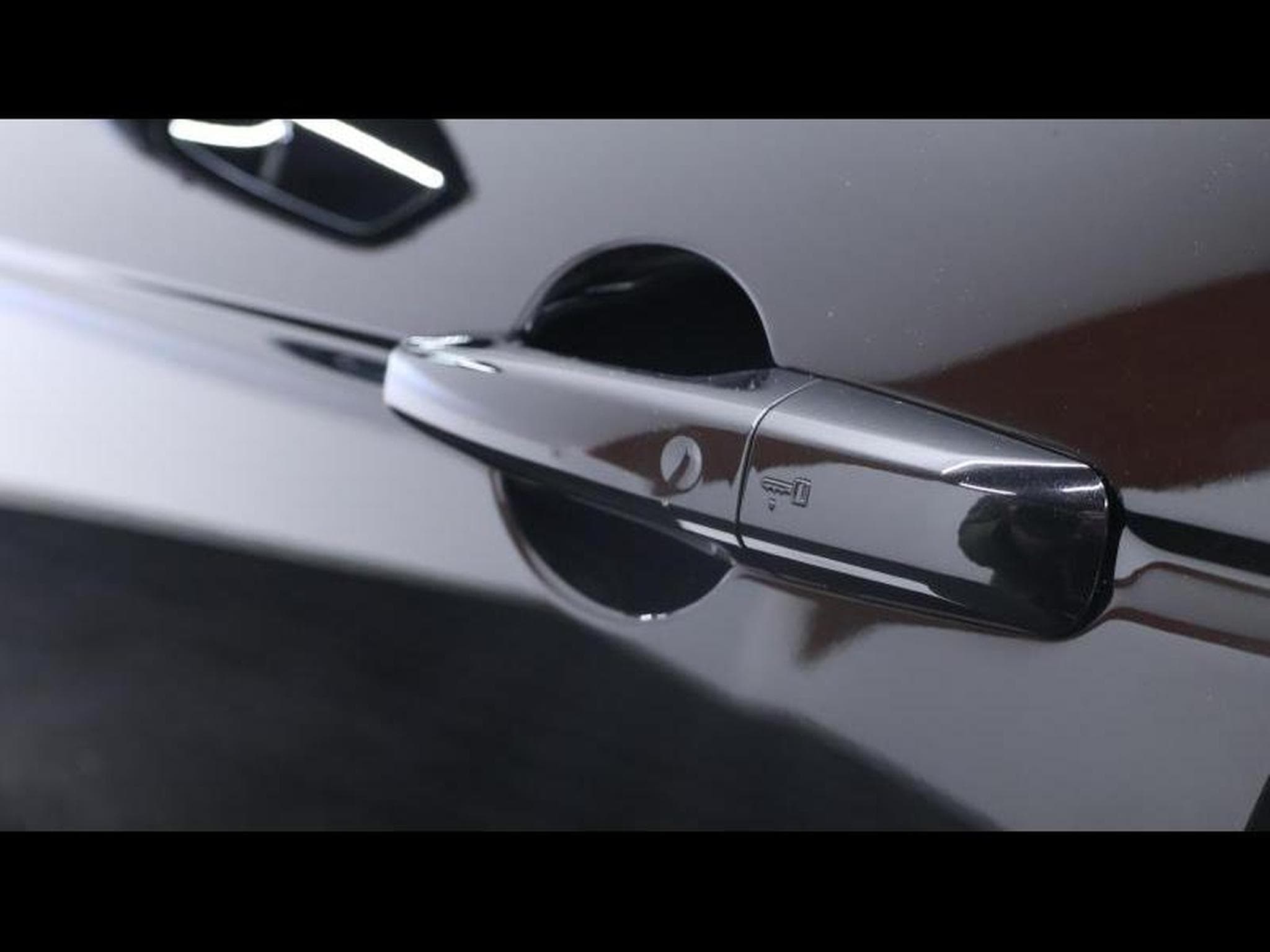 Land-Rover Discovery Sport D165 DYNAMIC SE AWD Auto (2025) - Photo 22