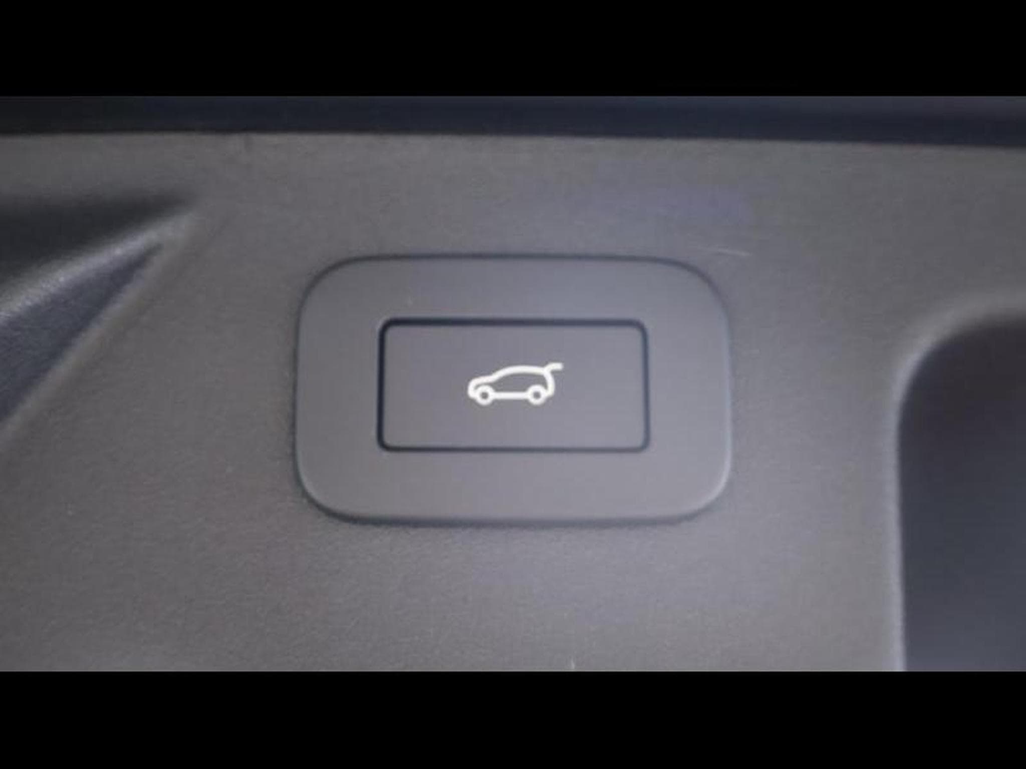 Land-Rover Discovery Sport D165 DYNAMIC SE AWD Auto (2025) - Photo 27