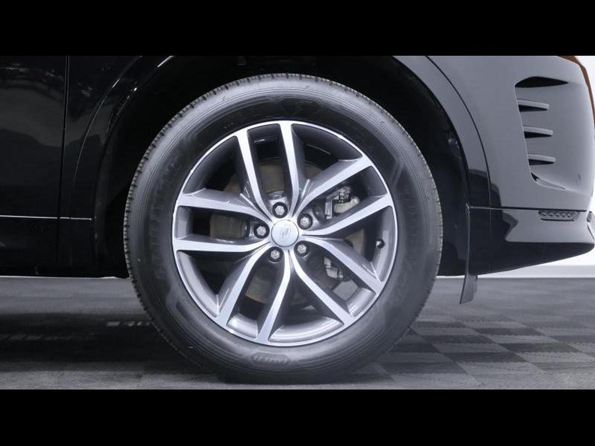 Land-Rover Discovery Sport D165 DYNAMIC SE AWD Auto (2025) - Photo 9