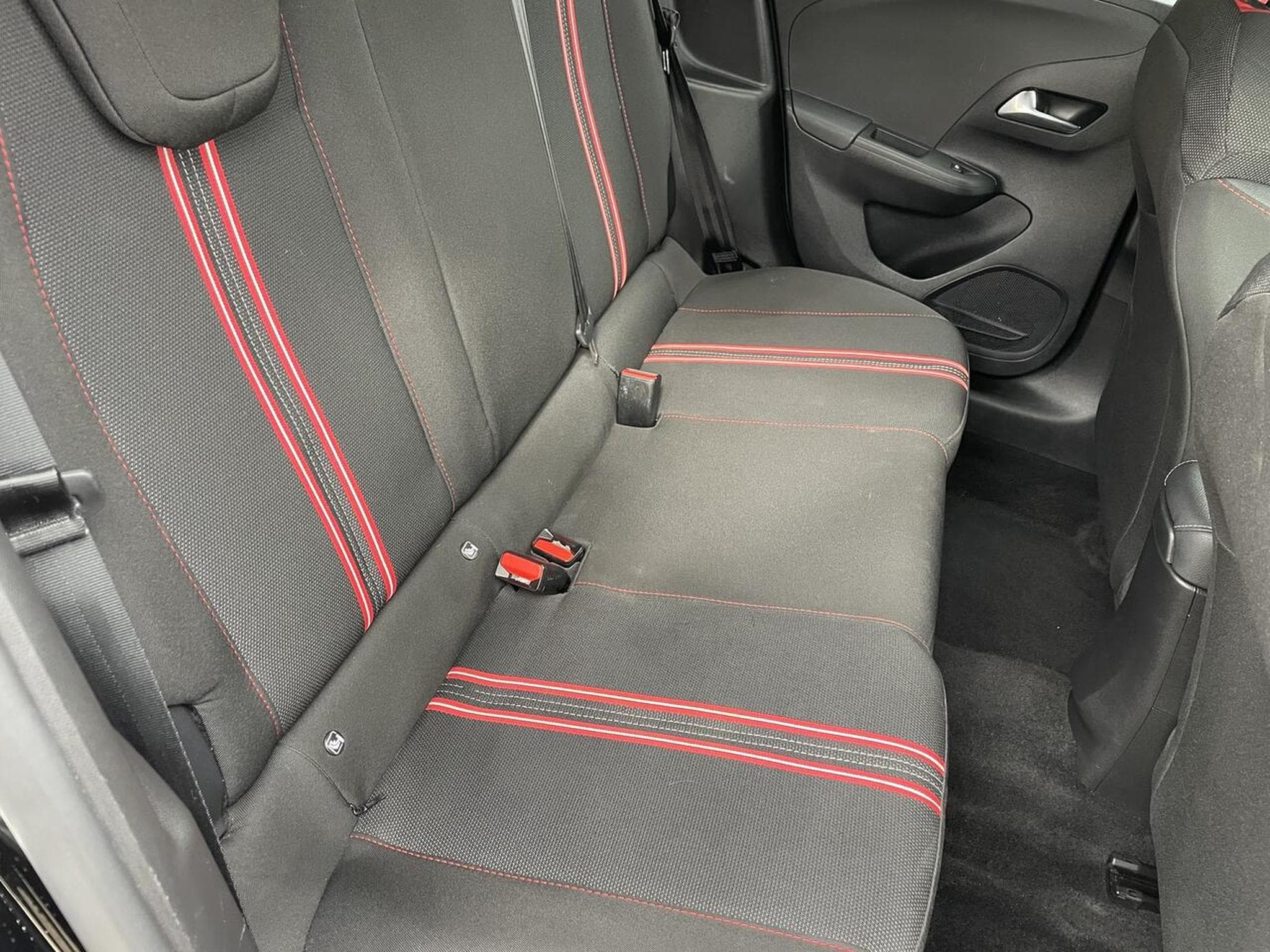 Opel Corsa 1.2 TURBO 130 AUTO GS LINE 5P (2022) - Photo 11