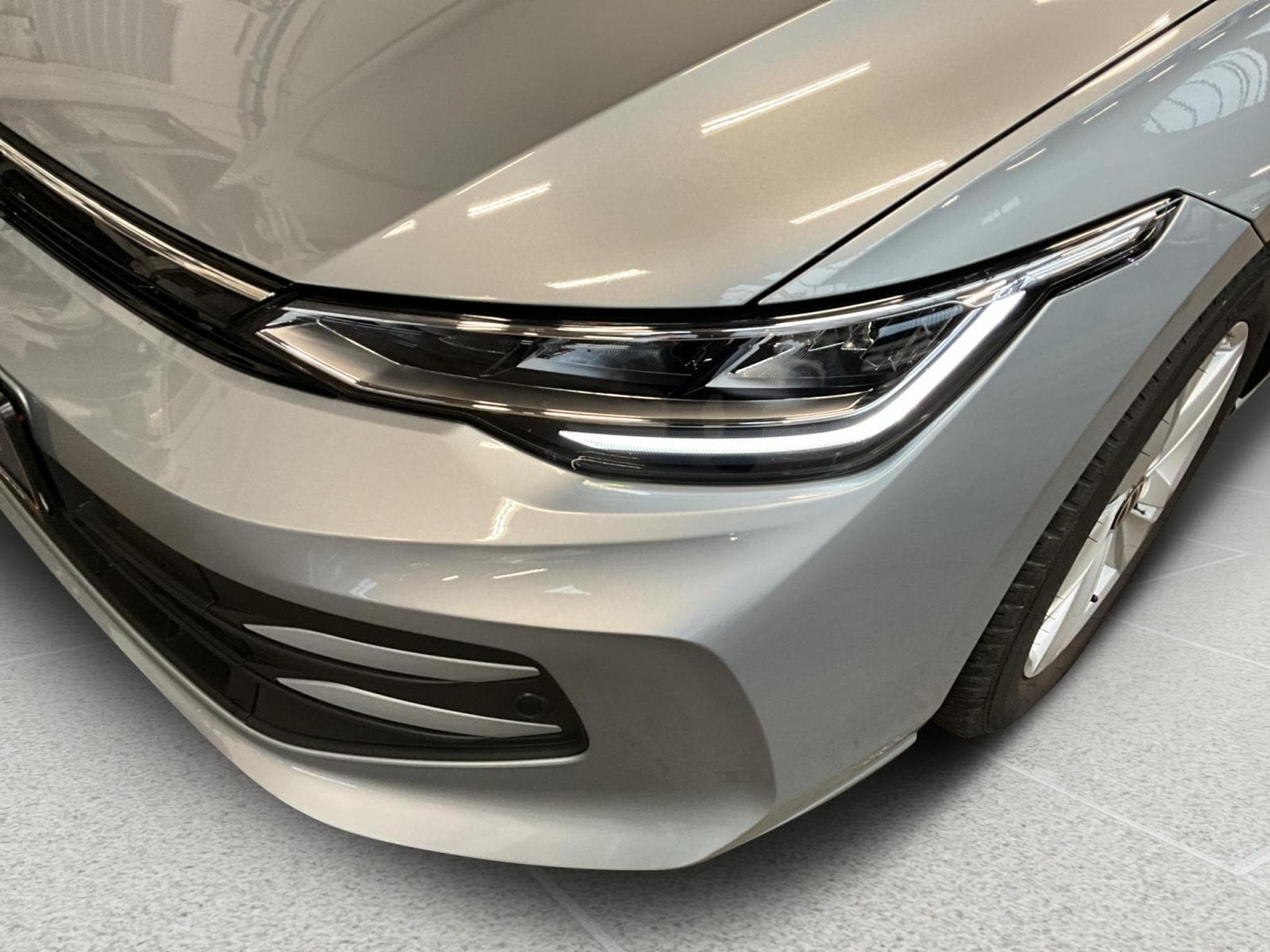 VW Golf Life+DSG+LED+Navi (2025) - Foto 17