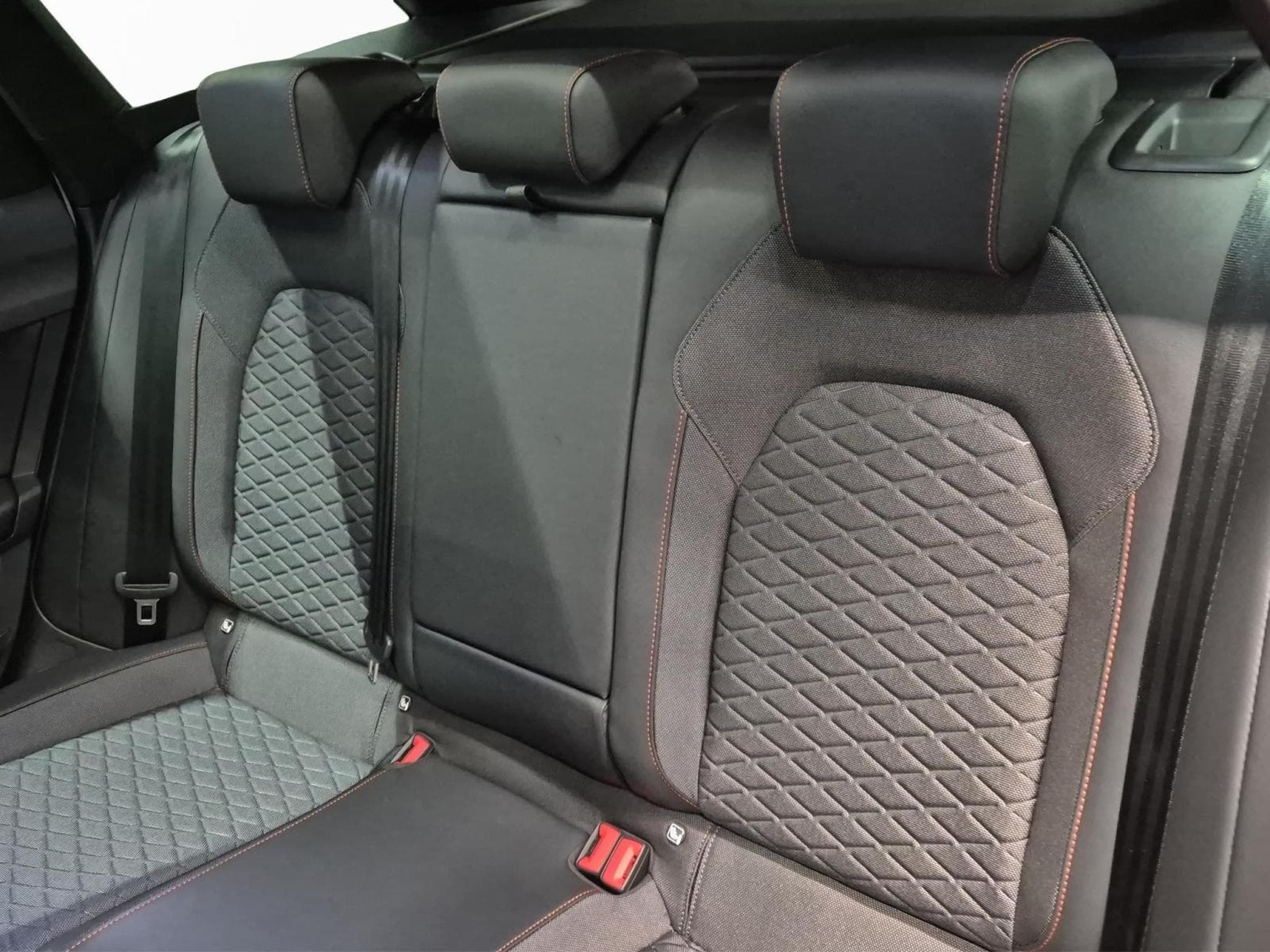 Seat Leon FR (2025) - Photo 16