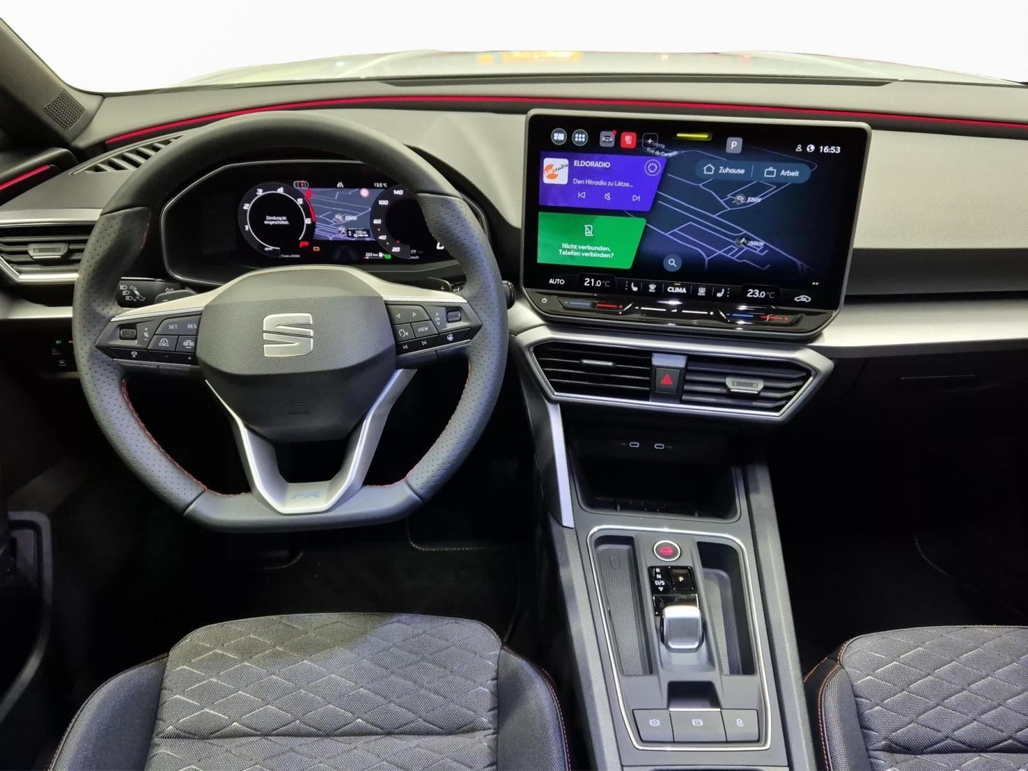 Seat Leon FR (2025) - Photo 2