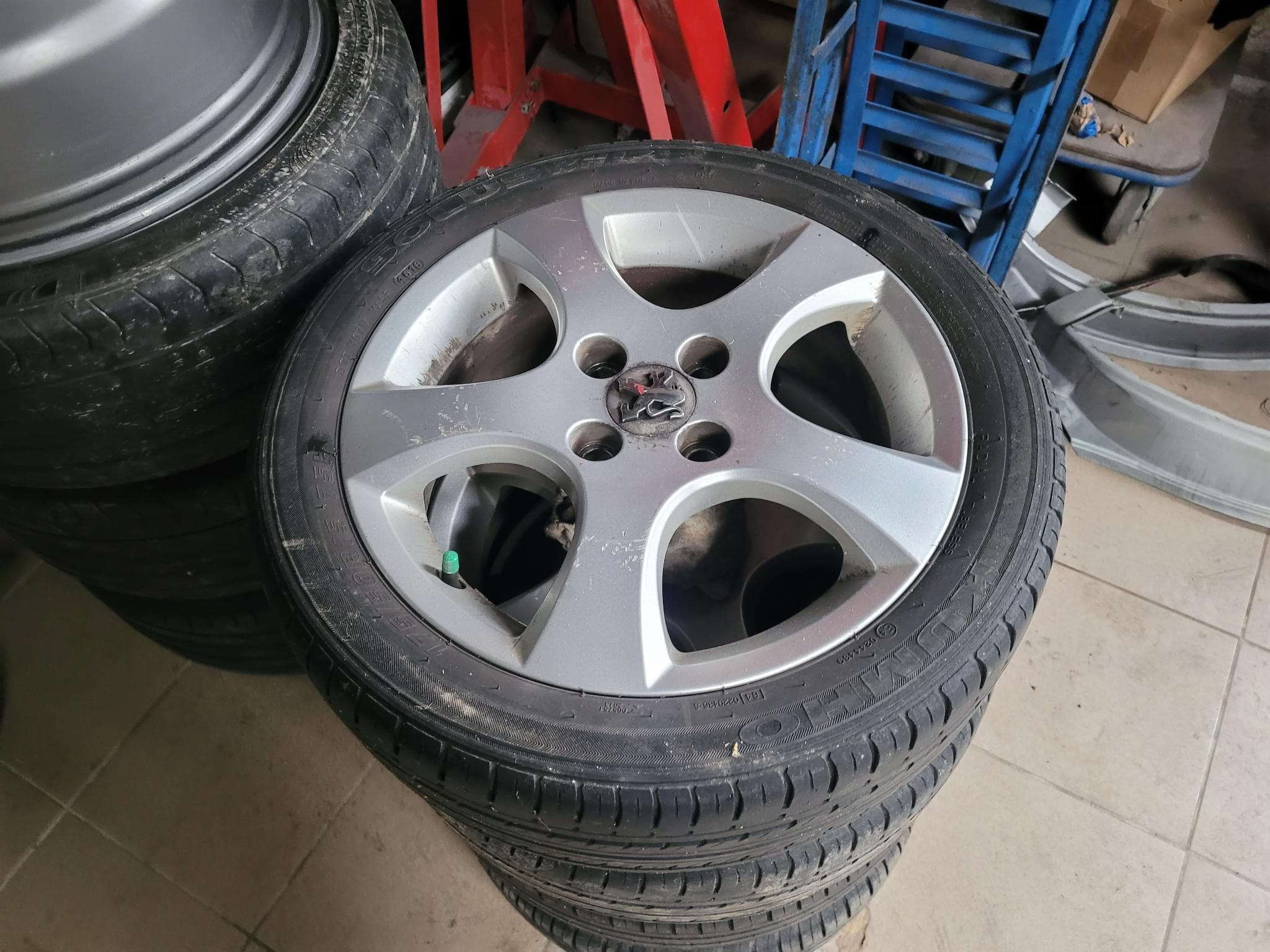 Peugeot 107 RC Line (2007) - Foto 6