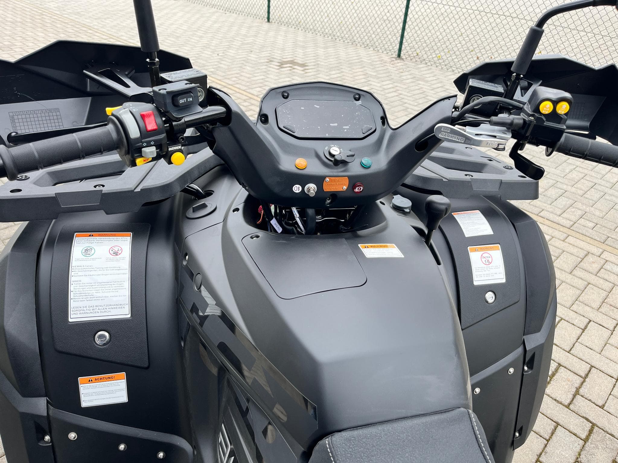 TGB Blade Blade 1000 FL Touring / SERVOLENKUNG/ABS/ Neuestes 2026er Mo (2025) - Foto 6