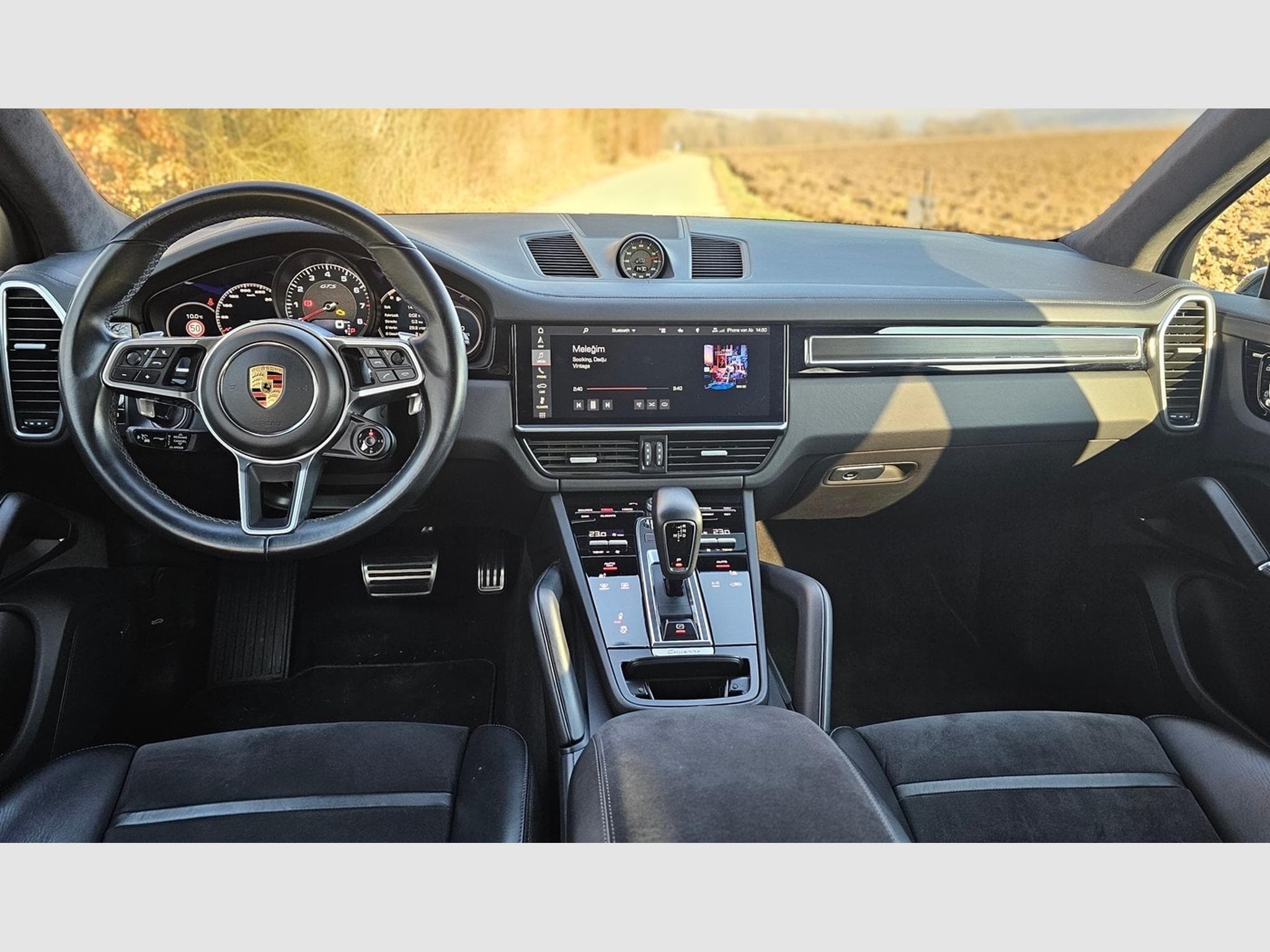 Porsche Cayenne GTS 1main (2020) - Photo 6