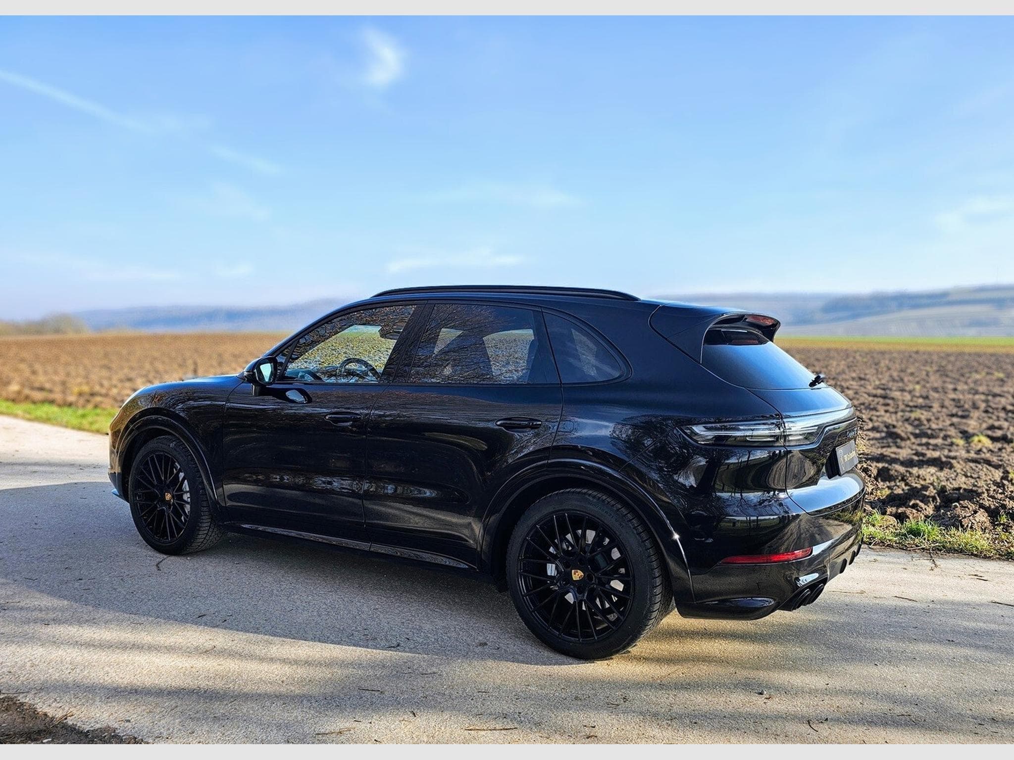 Porsche Cayenne GTS 1main (2020) - Photo 5