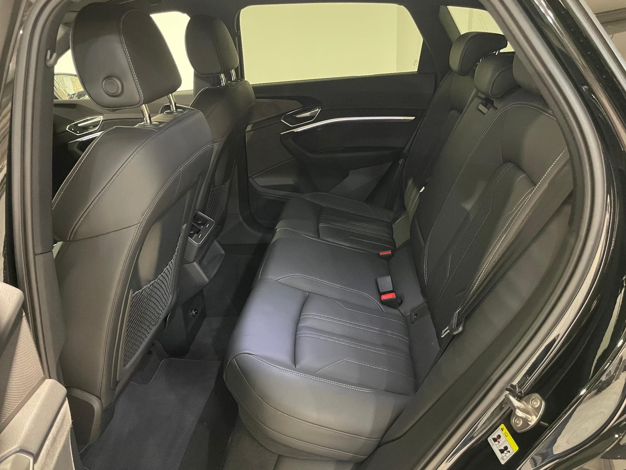 Audi e-tron e-tron 55 S-Line Quattro 300 kW 408cv (2024) - Foto 13