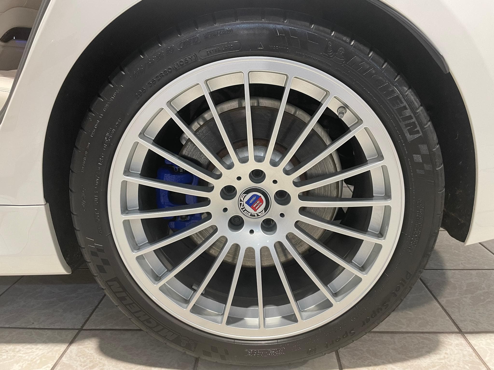 Alpina B7 Bi-turbo 608cv (2017) - Foto 20