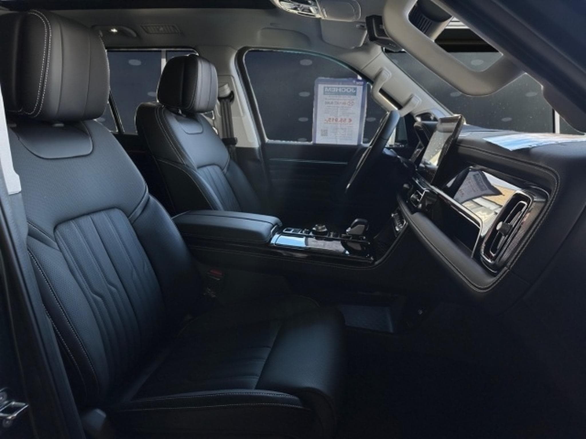 Baic BJ60 8xLager AWD Hybrid 7-Sitze 3t AHL (2025) - Photo 12