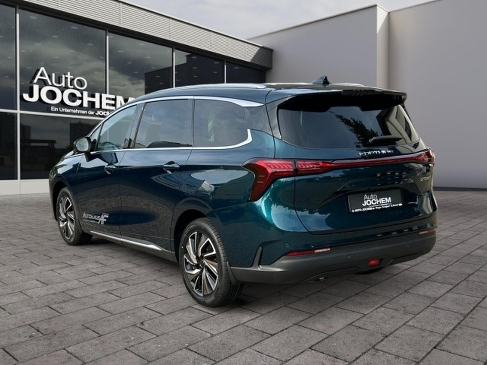 Forthing U-Tour 15xLager 7-Sitze heiz/kühl Automatik Panorama (2025) - Photo 9