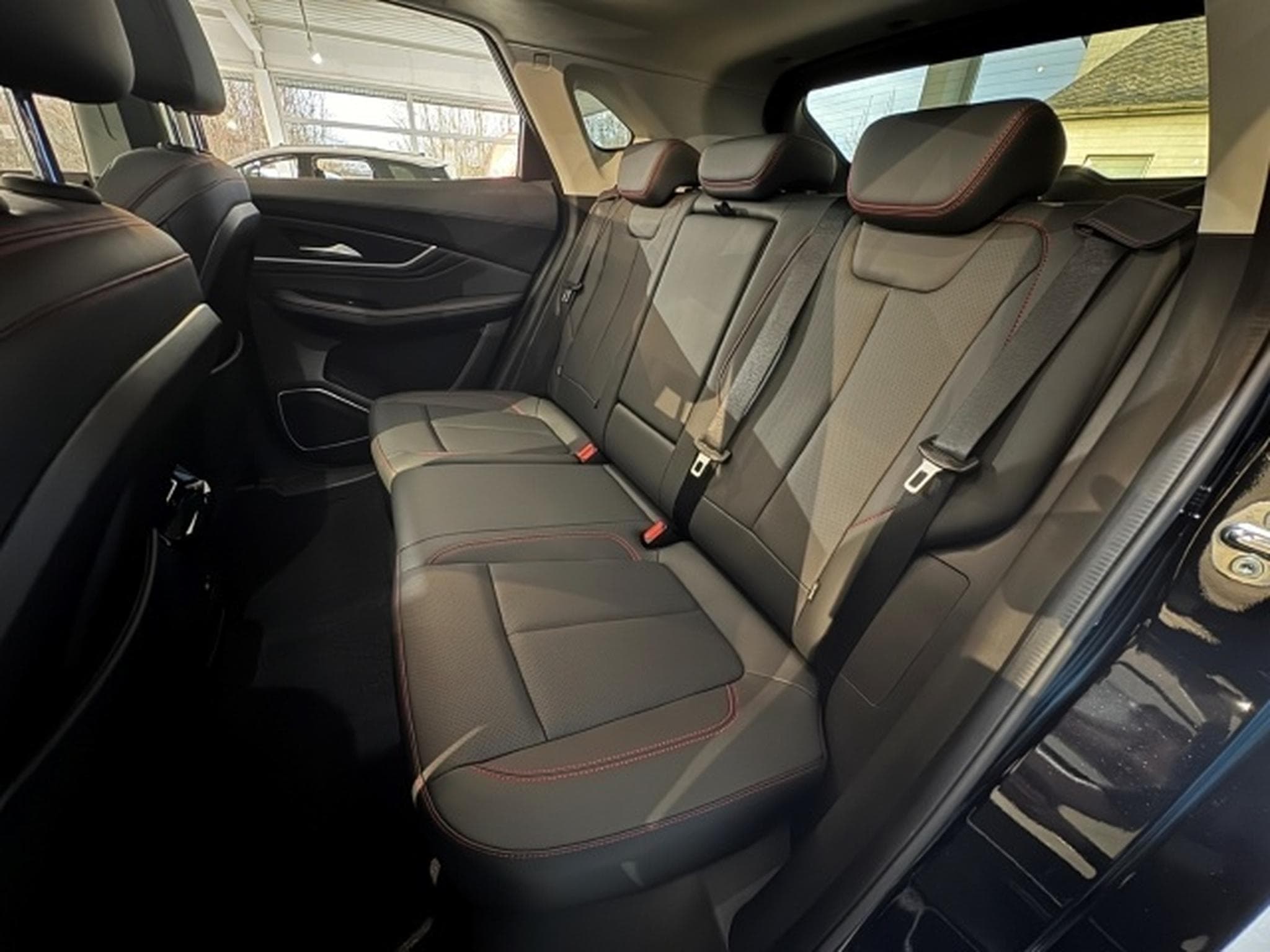 Forthing T5 EVO 15x Lager Vollausstattung Modell 2025 (2025) - Photo 9