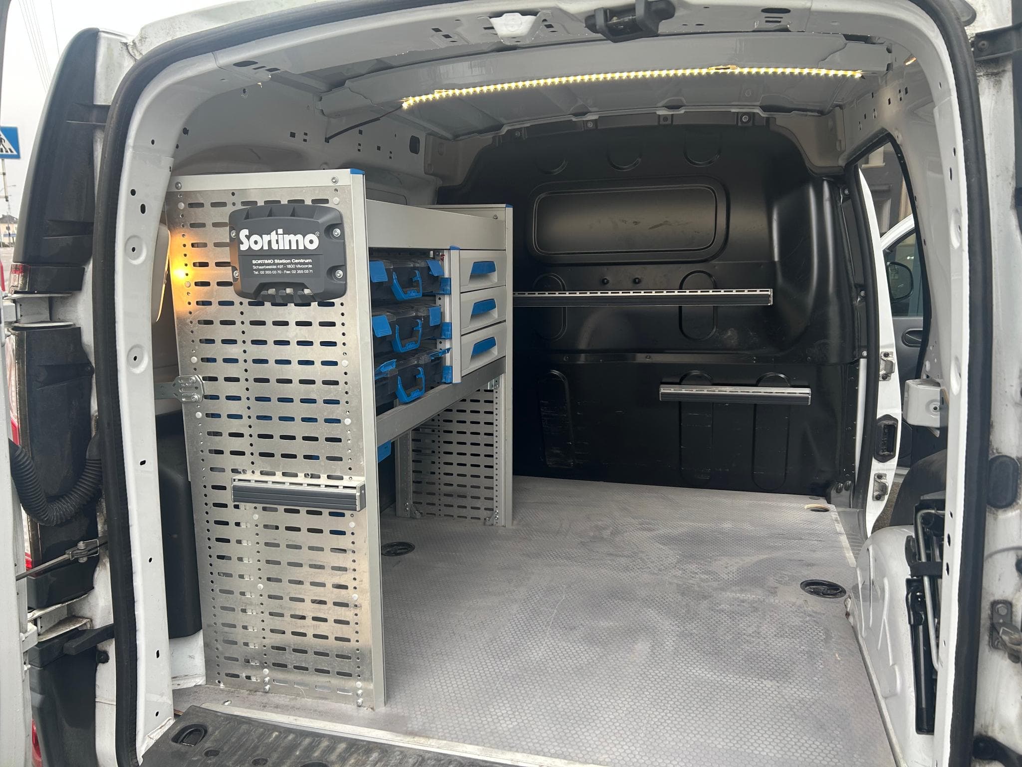 Renault Kangoo 1.5 dci 3 place (2019) - Foto 2