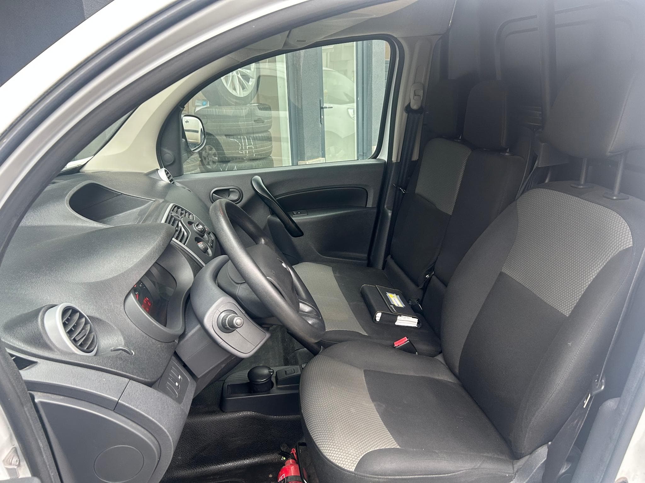 Renault Kangoo 1.5 dci 3 place (2019) - Foto 5