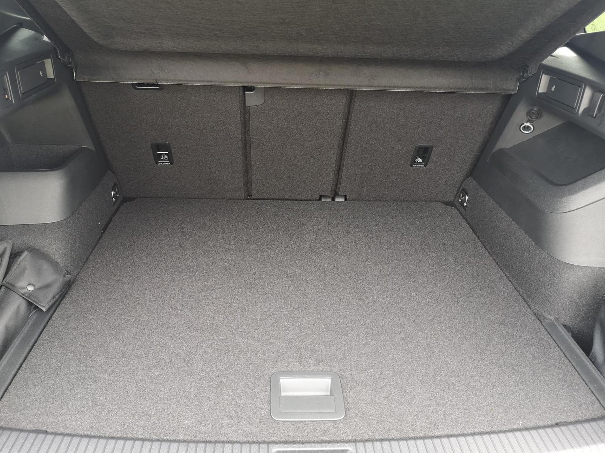 VW Tiguan 2.0 TDI 142 kW 4Motion R-Line (2025) - Foto 11