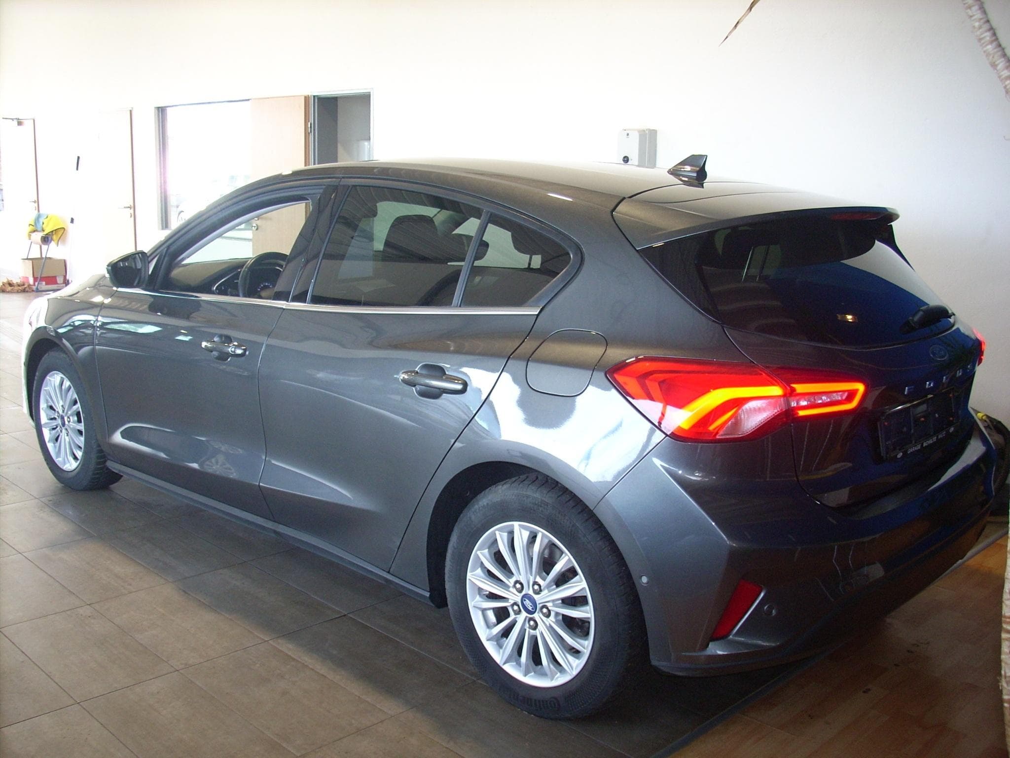 Ford Focus TITANIUM (2021) - Photo 2