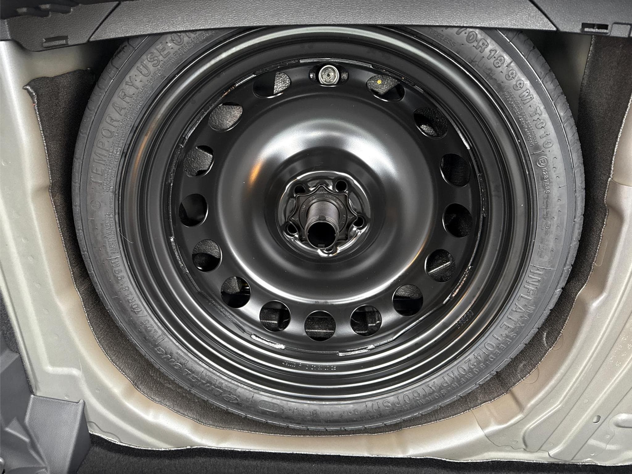 VW T-Cross Life Plus-1,0 TSI (2026) - Photo 13