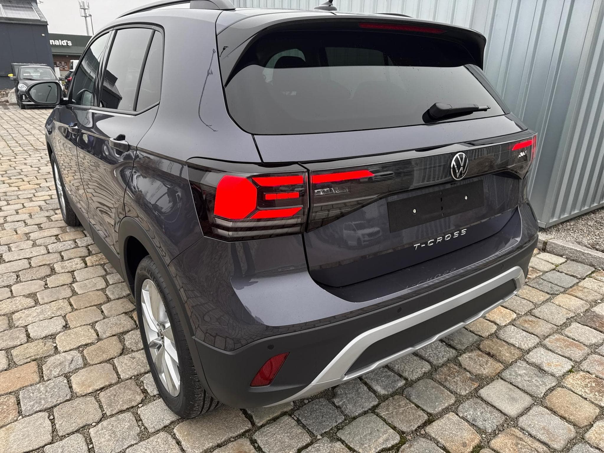 VW T-Cross Life Plus-1,0 TSI (2026) - Photo 4
