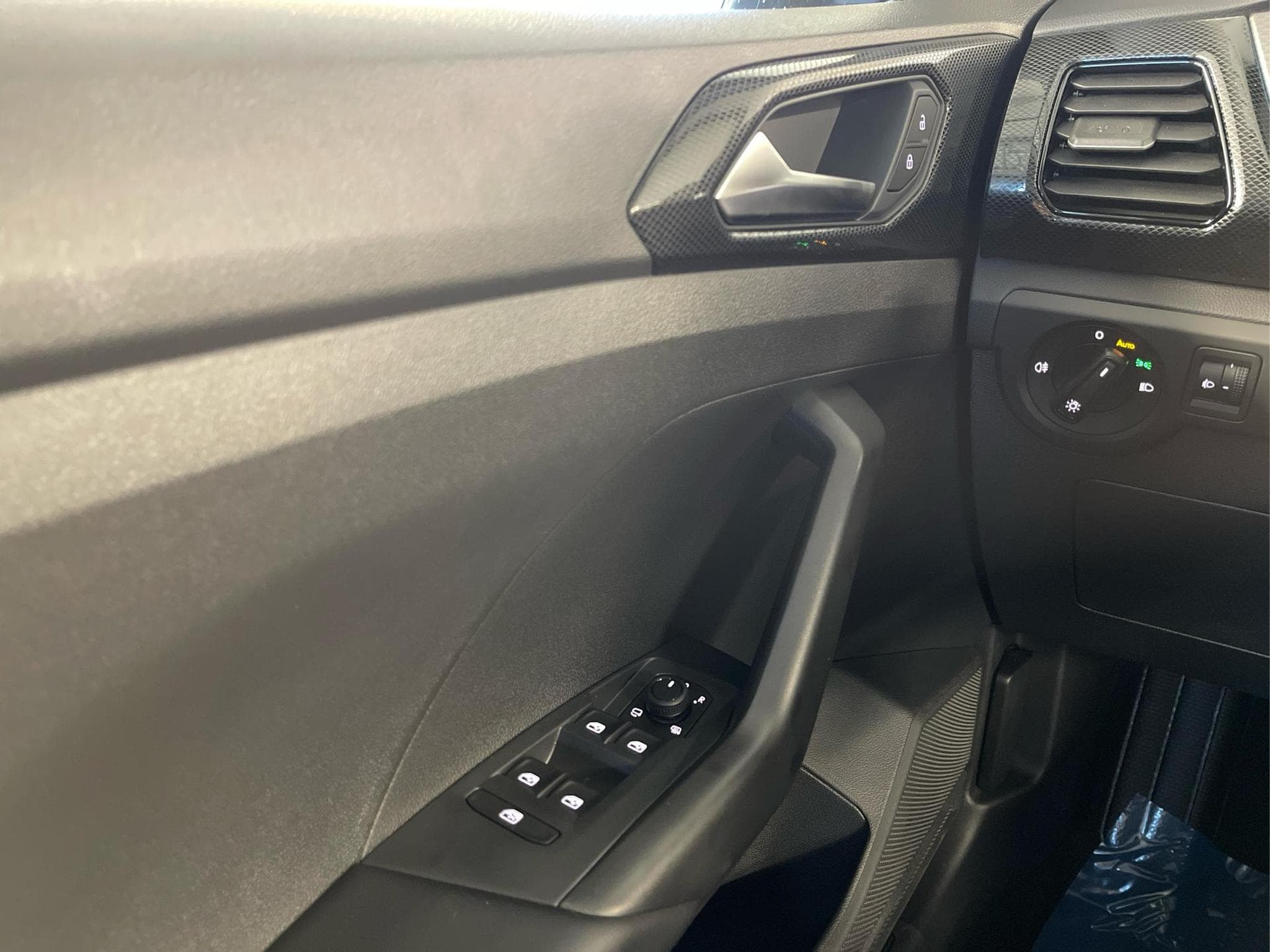 VW T-Cross T-Cross (2026) - Photo 9