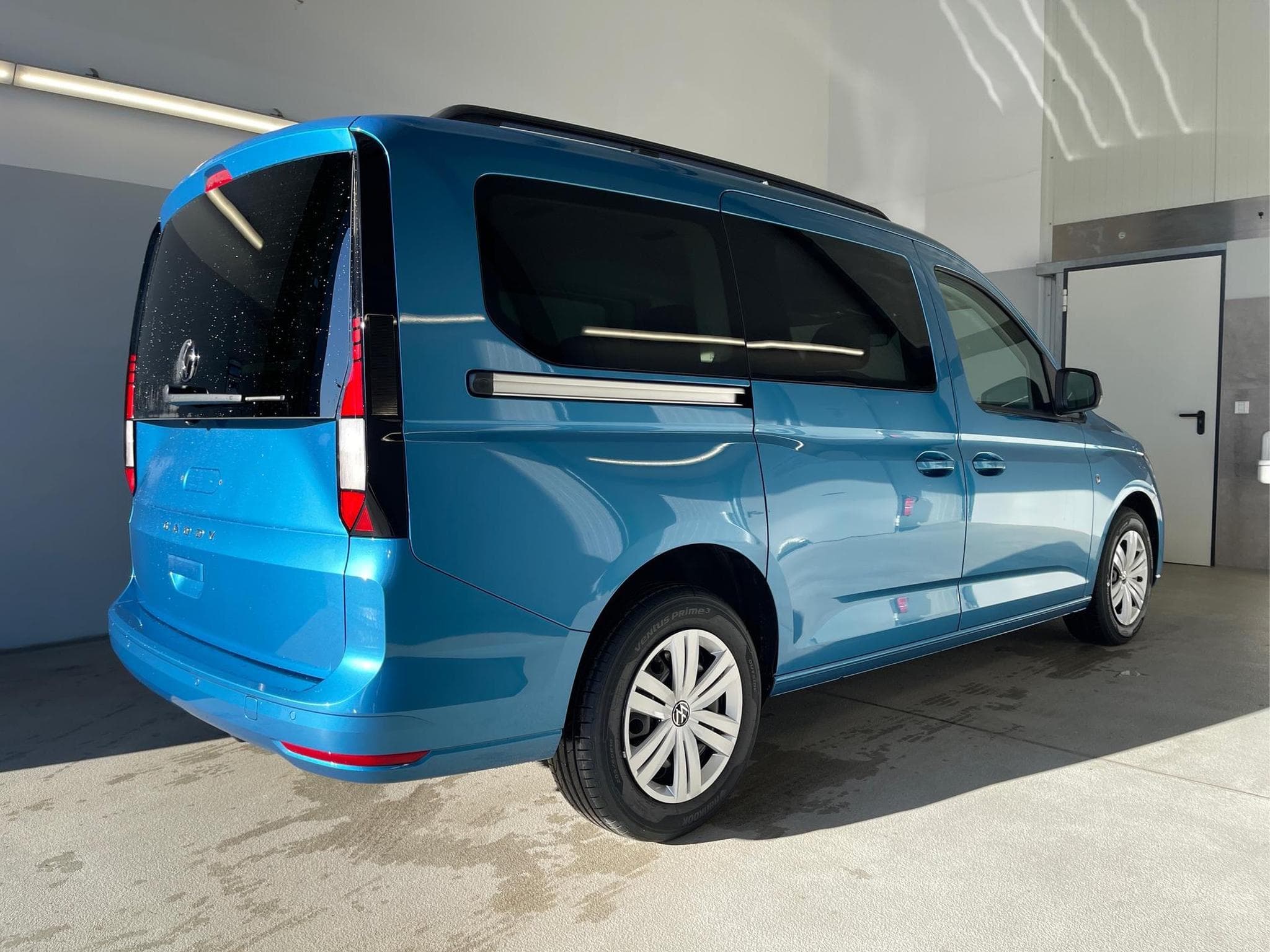 VW Caddy Maxi (2026) - Foto 4