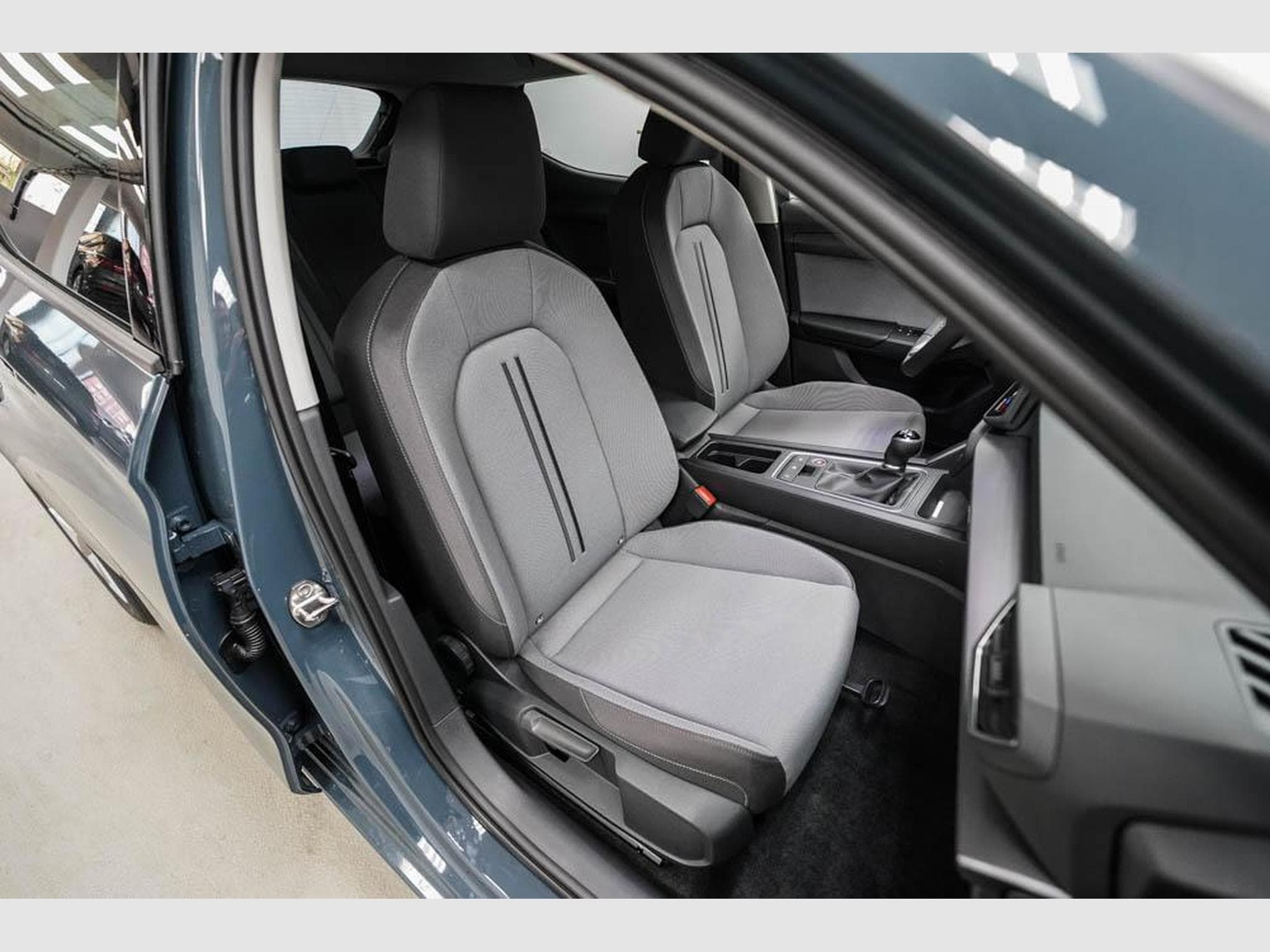 Seat Leon 1,5 TSI Style (2025) - Foto 20