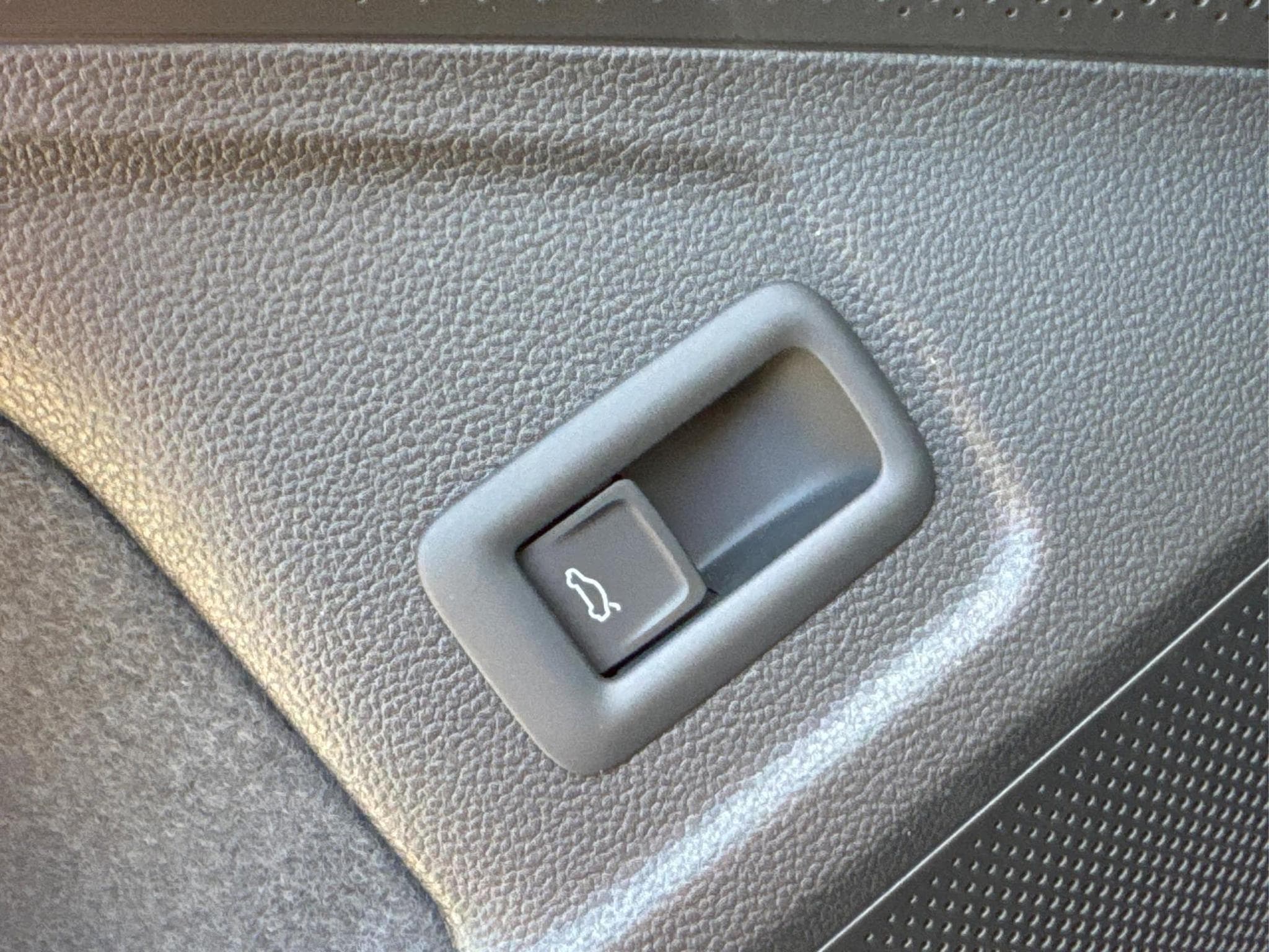 Skoda Superb Selection (2026) - Photo 22