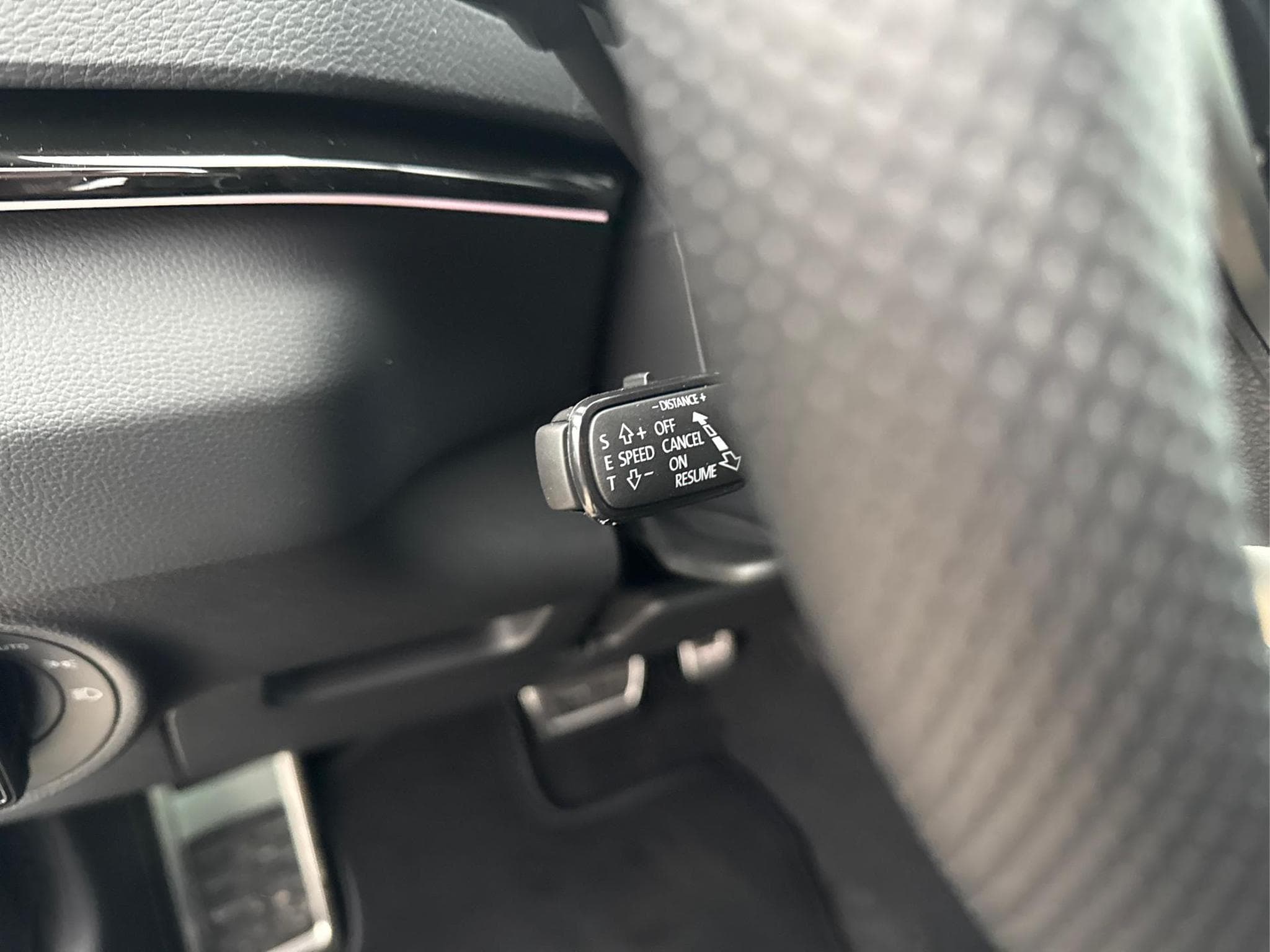 Skoda Karoq Sportline 1,5 TSI (2026) - Foto 10