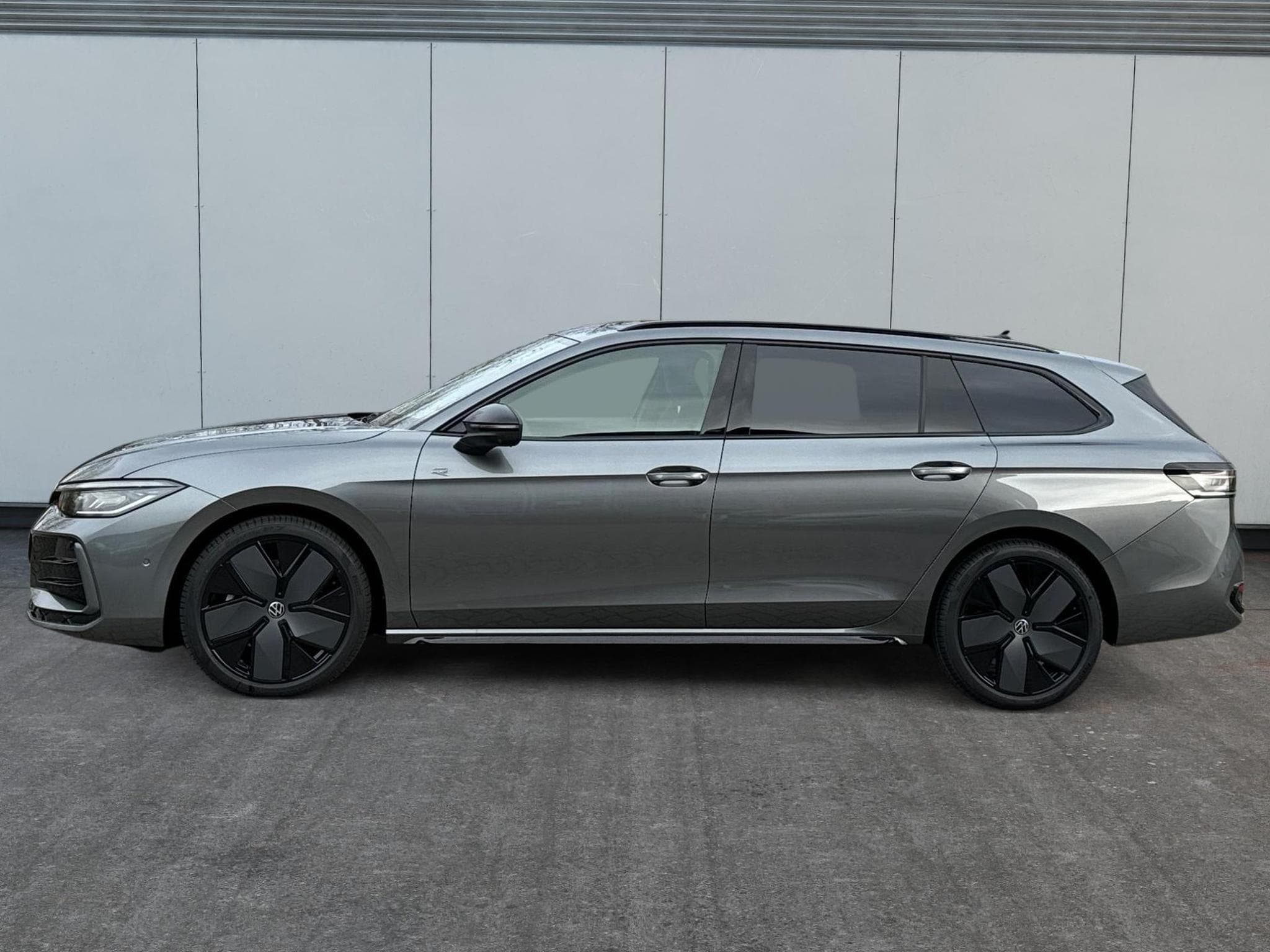 VW Passat Variant R-Line (2026) - Foto 2