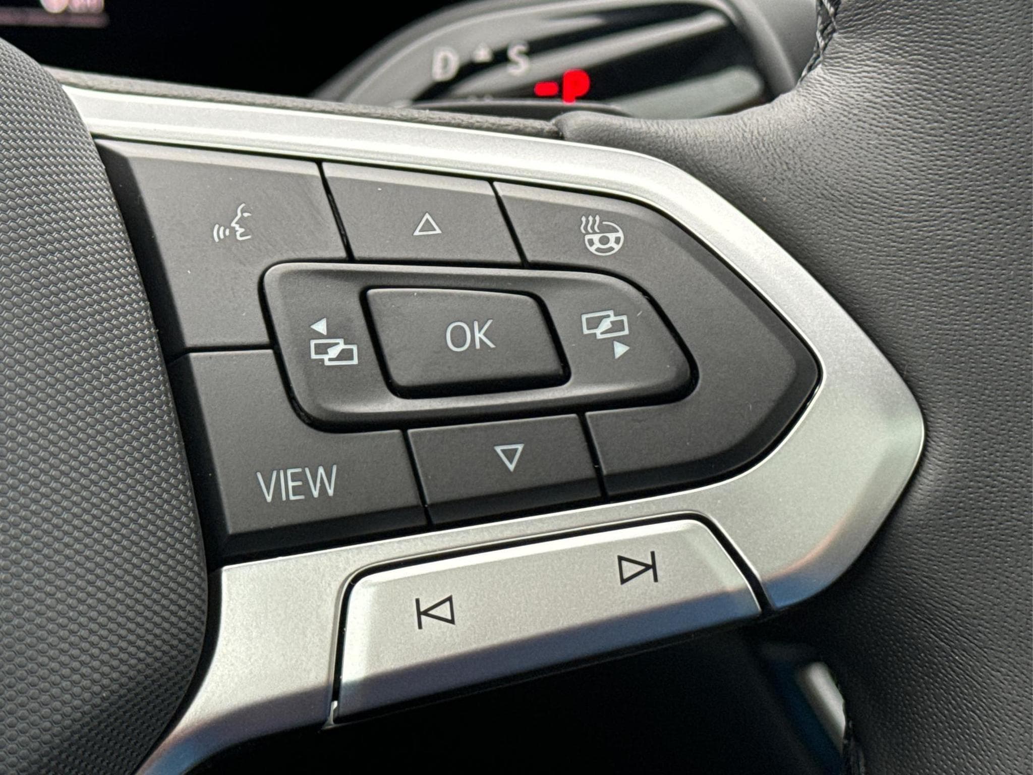 VW Passat Variant Elegance (2025) - Foto 23