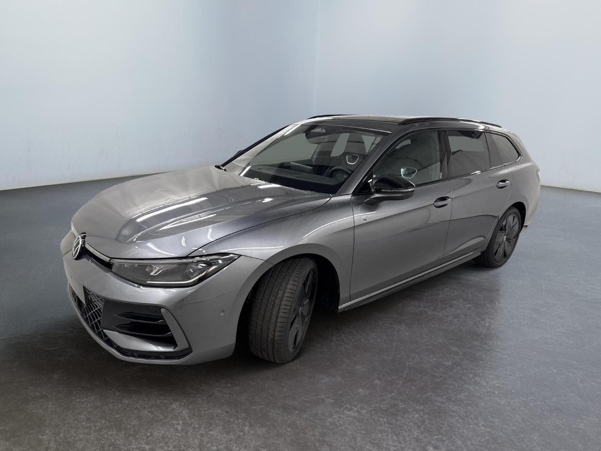 VW Passat Variant R-Line (2025) - Foto 3