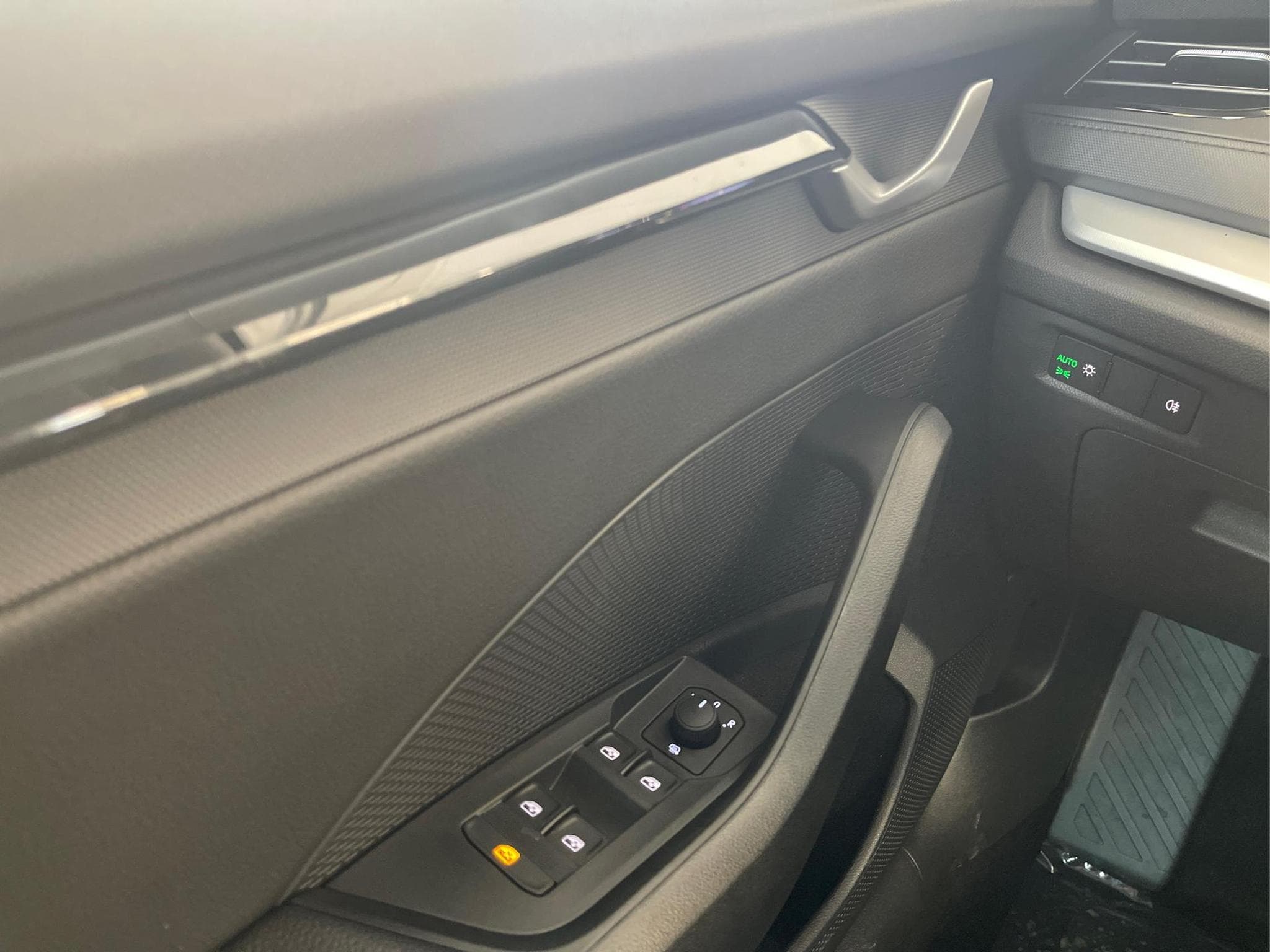 Skoda Octavia Essence (2026) - Foto 10