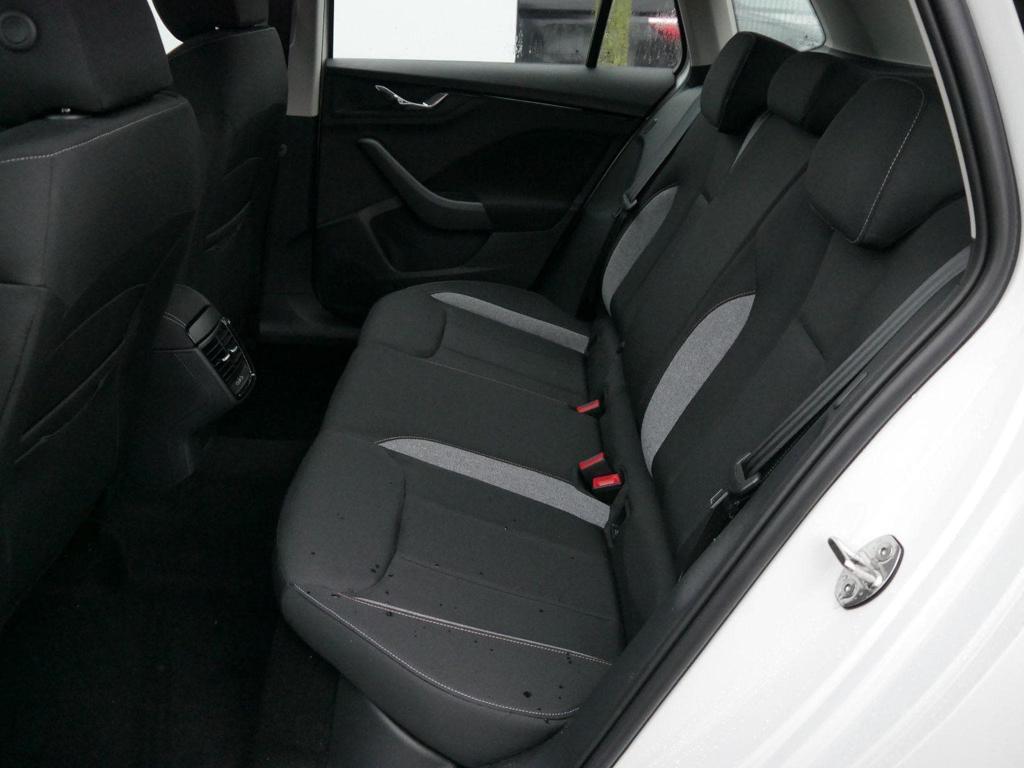 Skoda Kamiq Selection (2026) - Foto 7