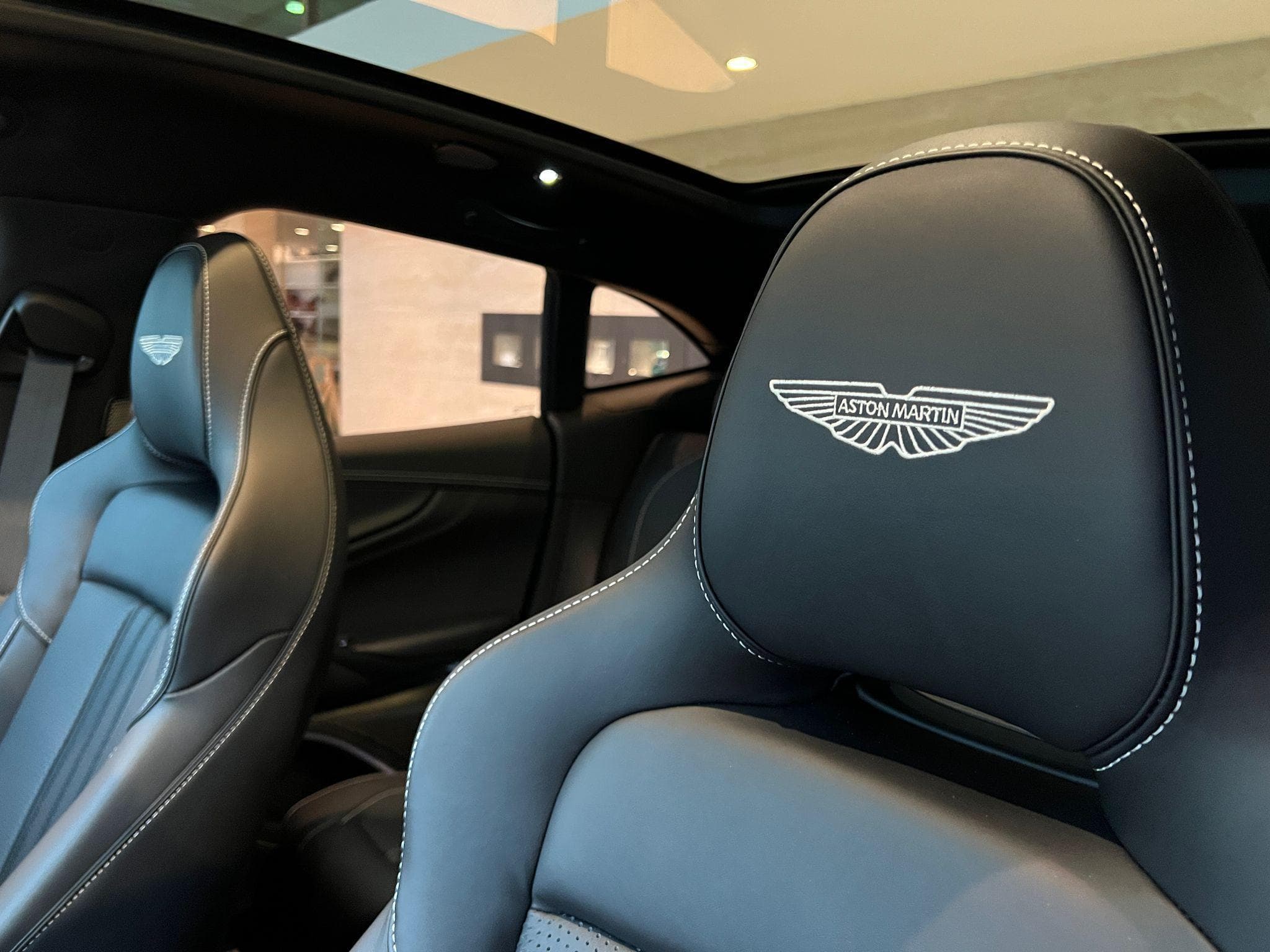 Aston-Martin DBX DBX707 (2025) - Foto 8