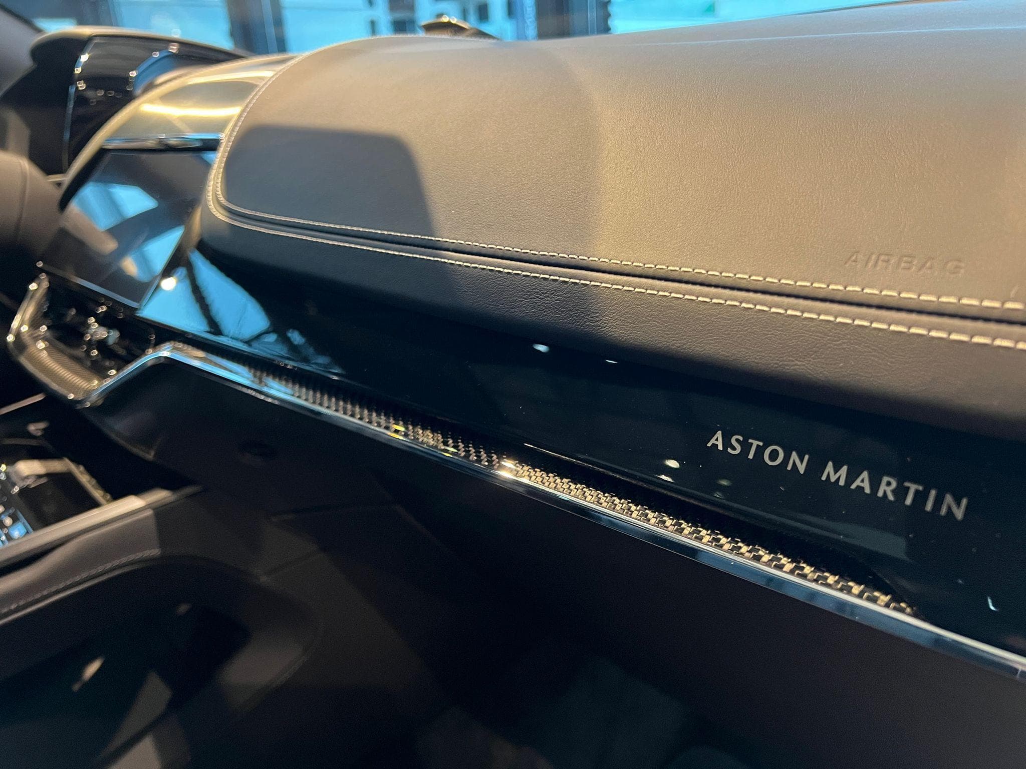 Aston-Martin DBX DBX707 (2025) - Foto 11