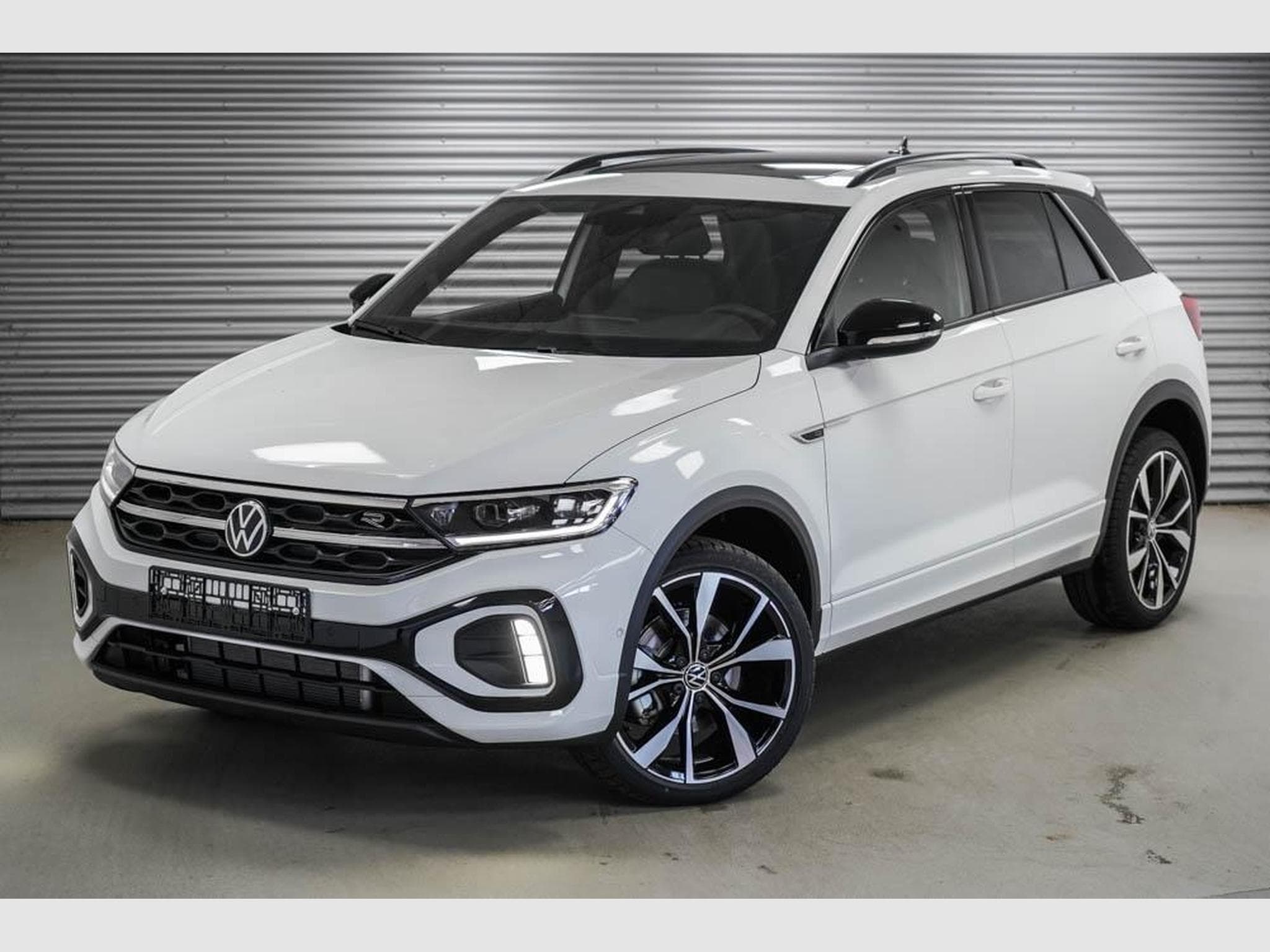 VW T-Roc 1,5 TSI DSG (2025) - Foto 1