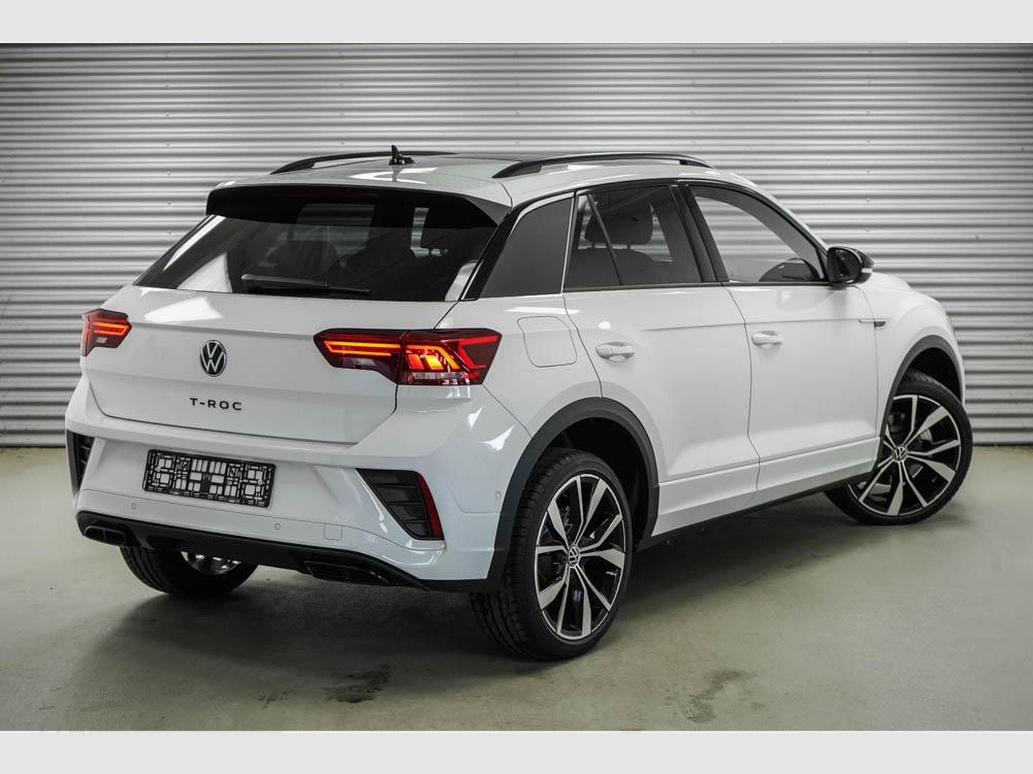 VW T-Roc 1,5 TSI DSG (2025) - Foto 2