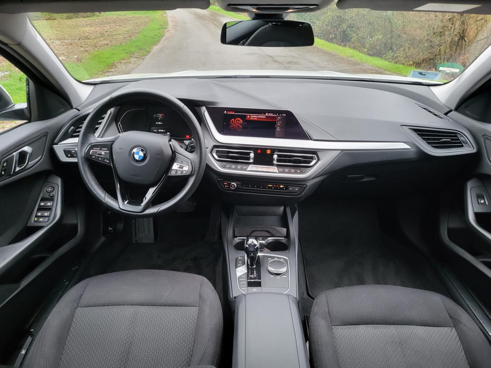 BMW 118 i Automatic (2020) - Photo 5