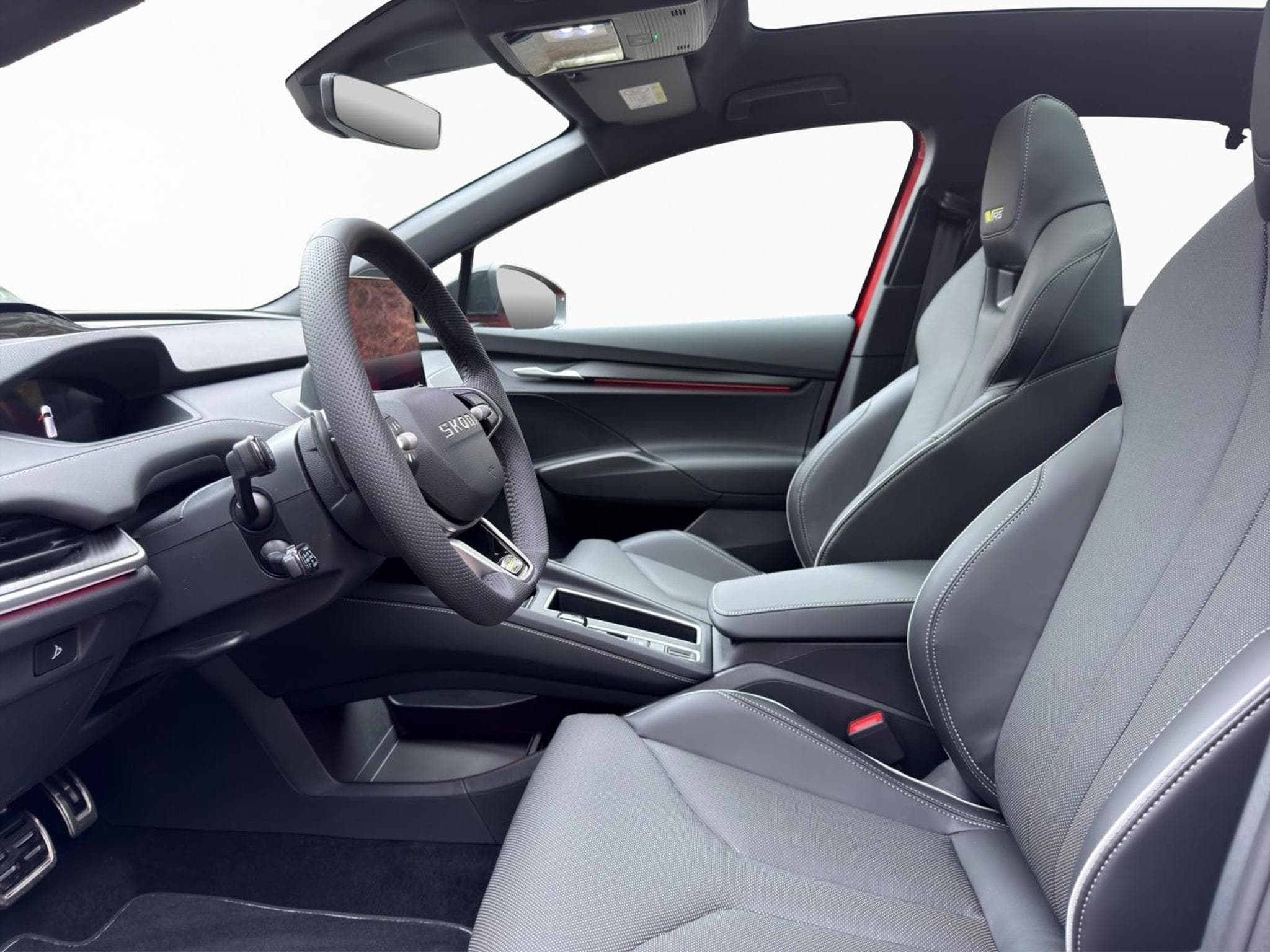 Skoda Enyaq RS (2025) - Foto 9